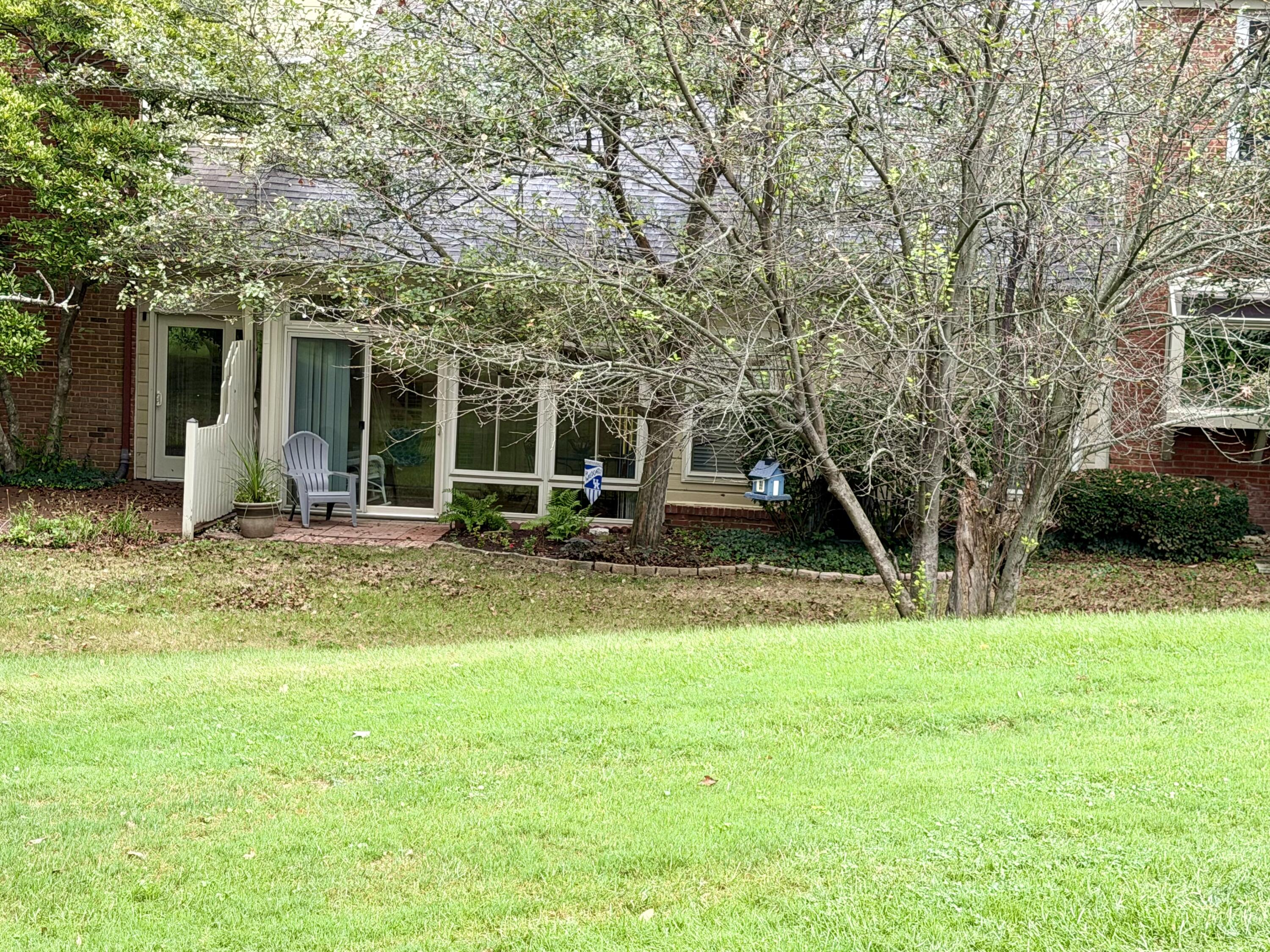1042 Heather Hills Lane Property Photo 34
