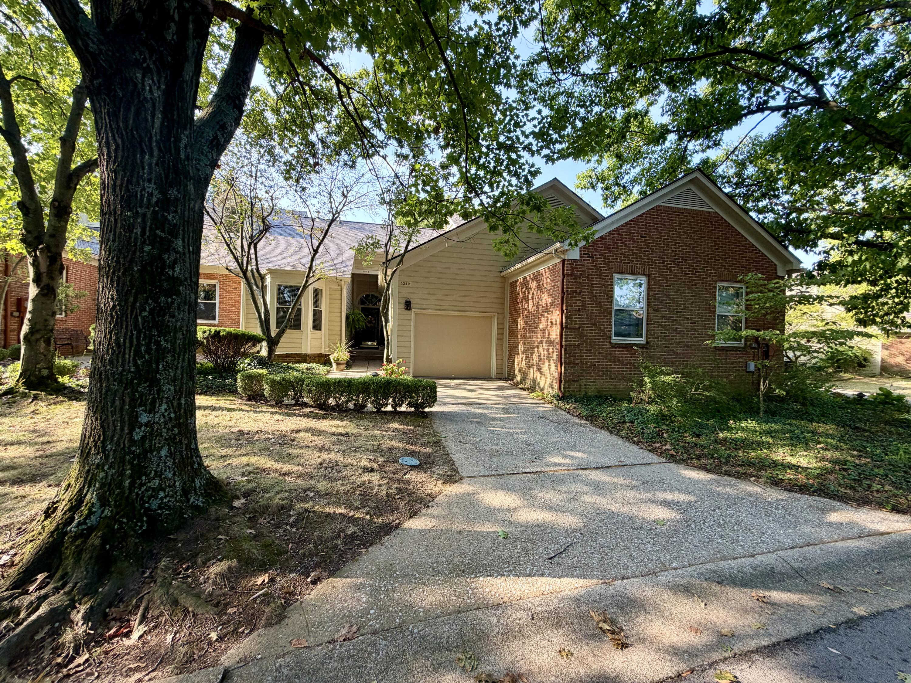1042 Heather Hills Lane Property Photo 42