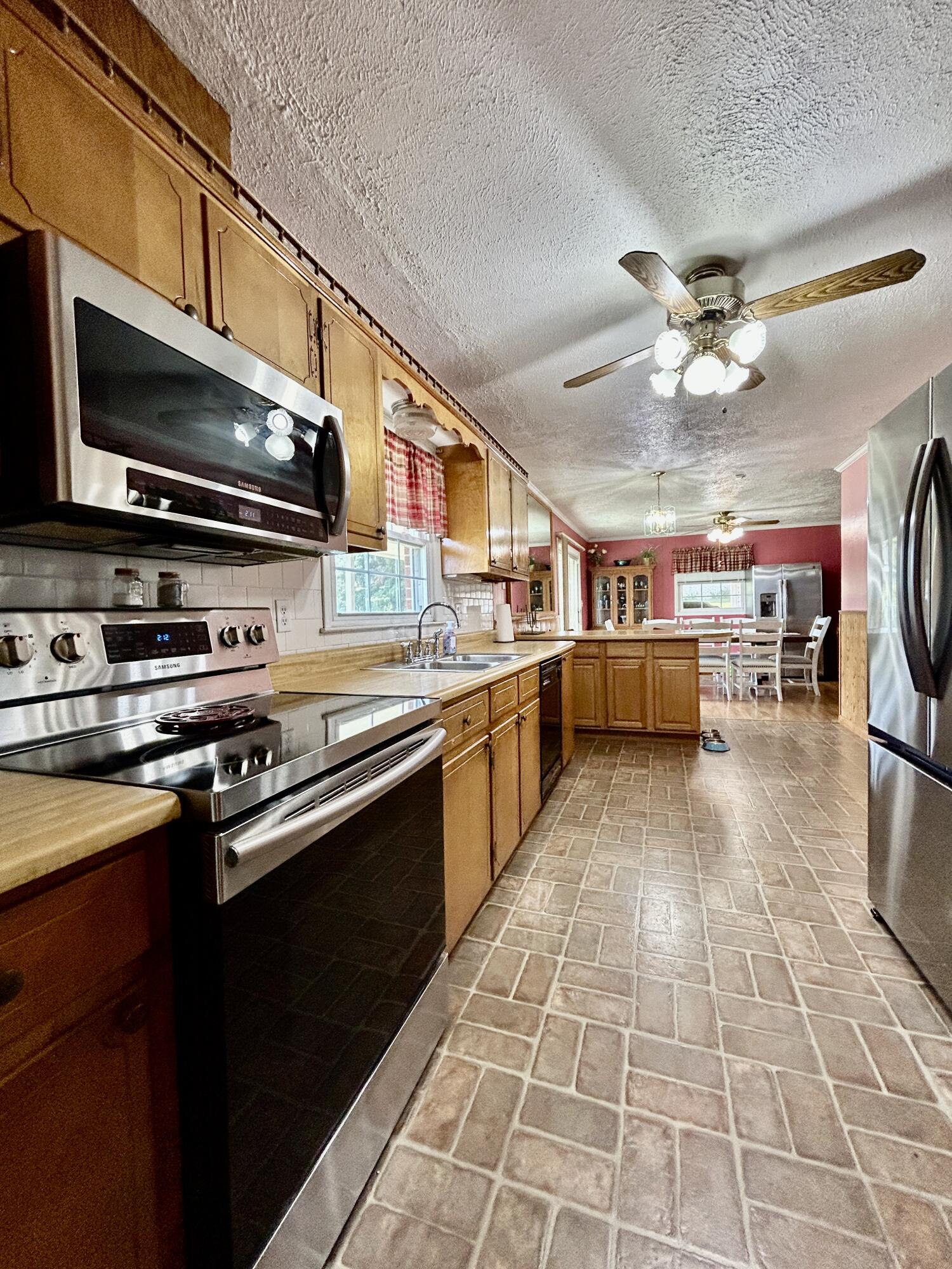 237 Magnolia Avenue Property Photo 17