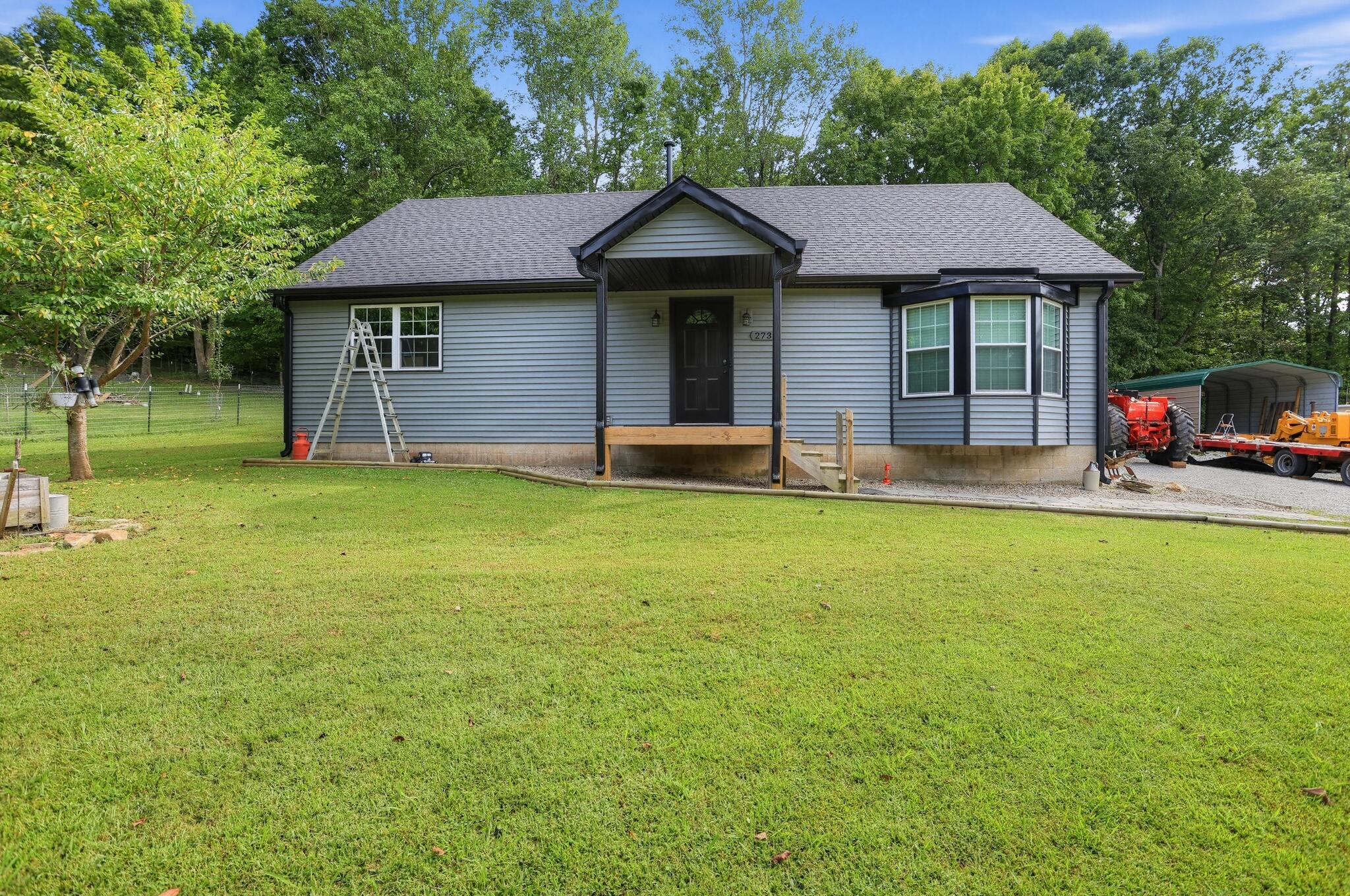 273 Coopers Point Road Property Photo 1