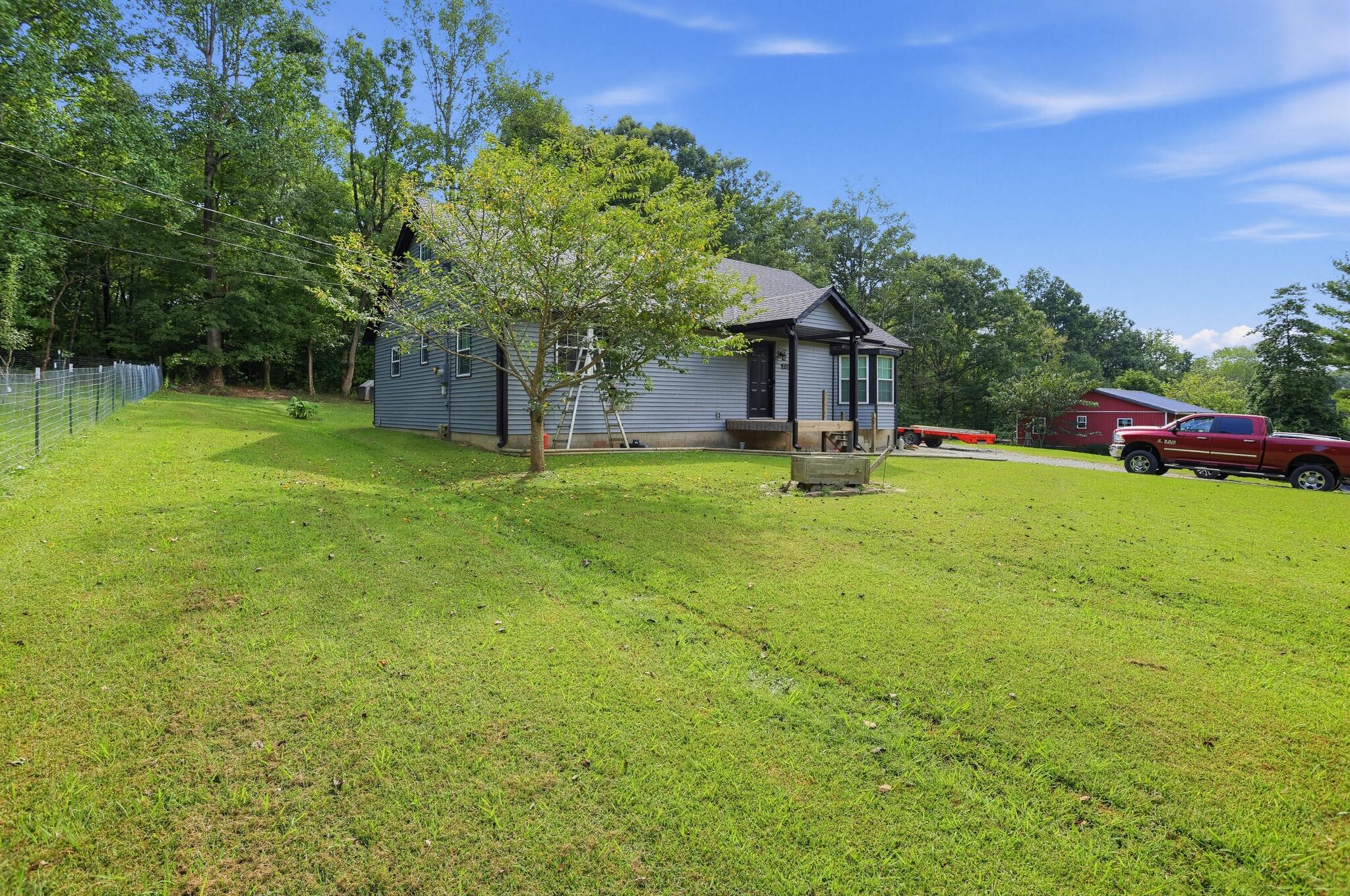 273 Coopers Point Road Property Photo 4