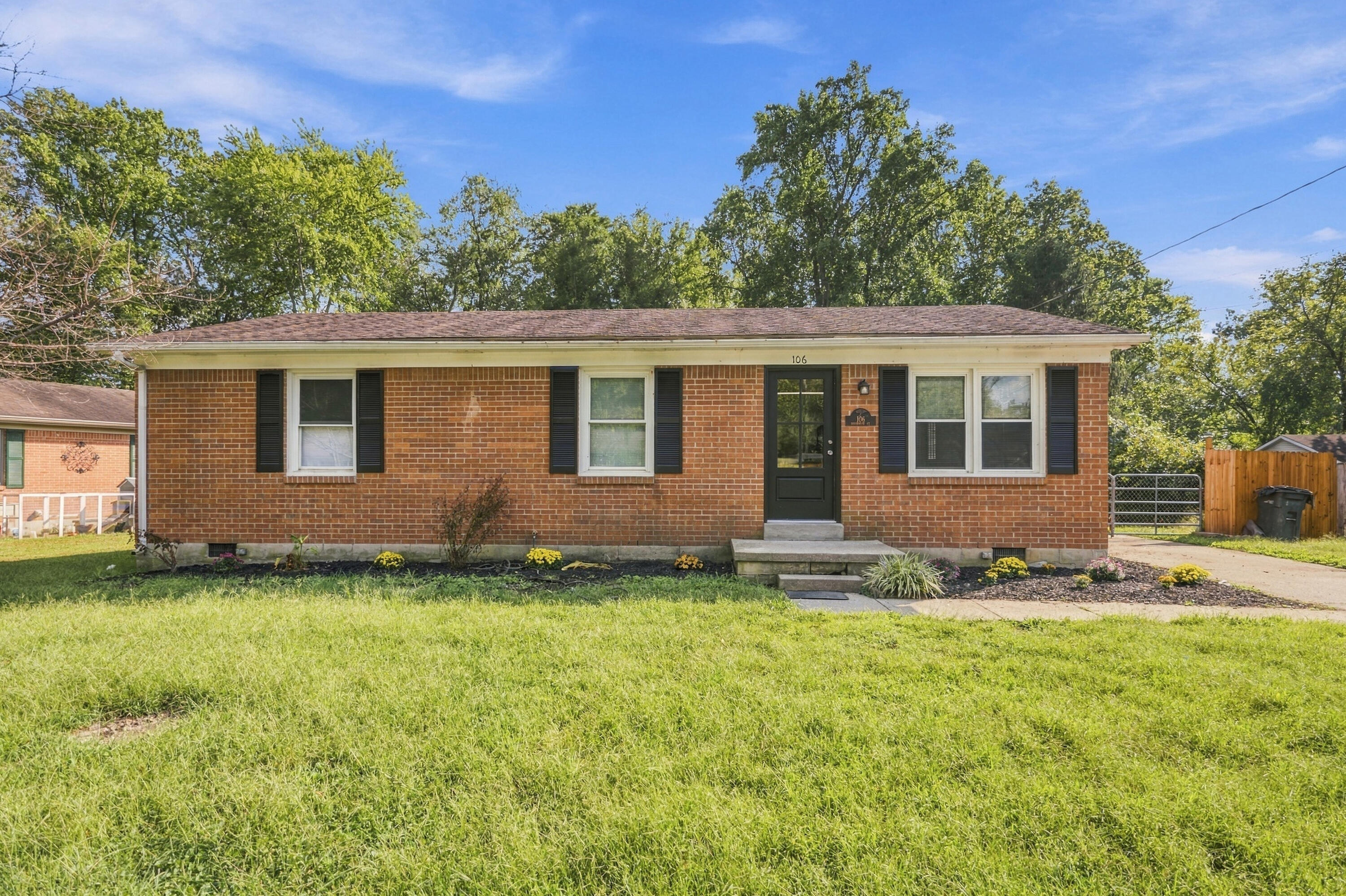 106 Brushwood Court Property Photo 1