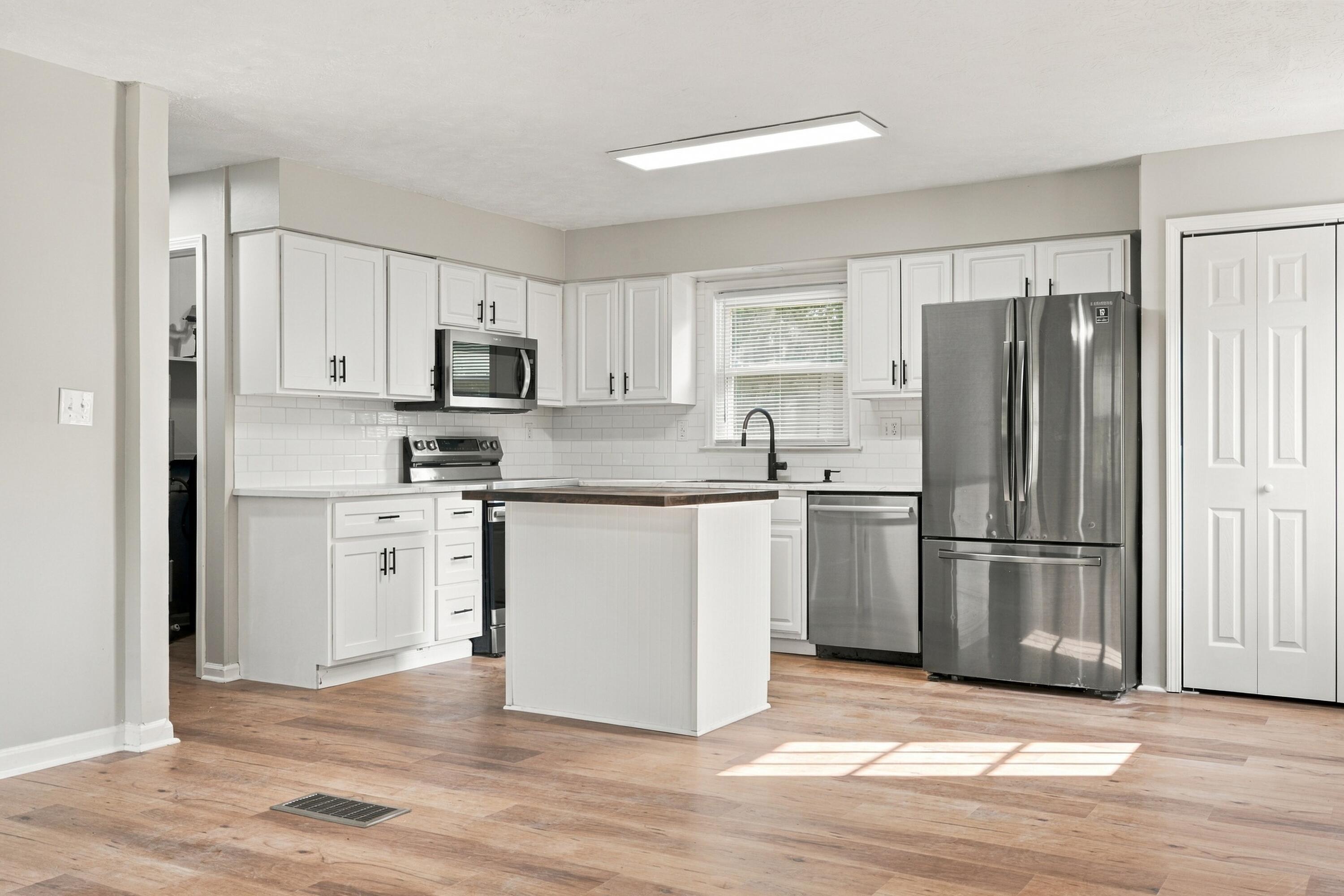 106 Brushwood Court Property Photo 12