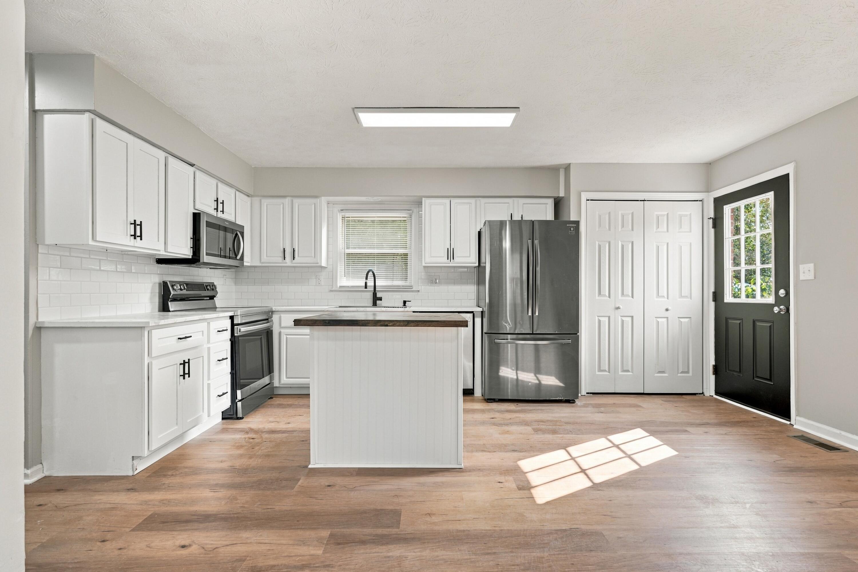 106 Brushwood Court Property Photo 15
