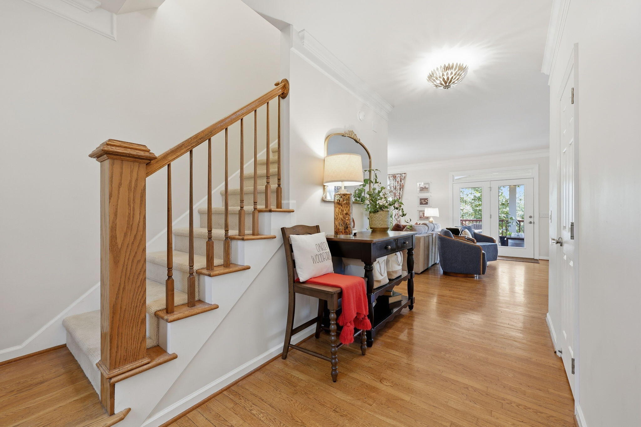 1255 The Ridings Property Photo 8