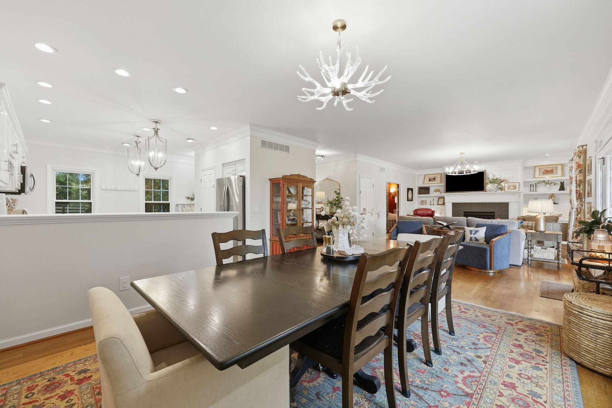 1255 The Ridings Property Photo 18