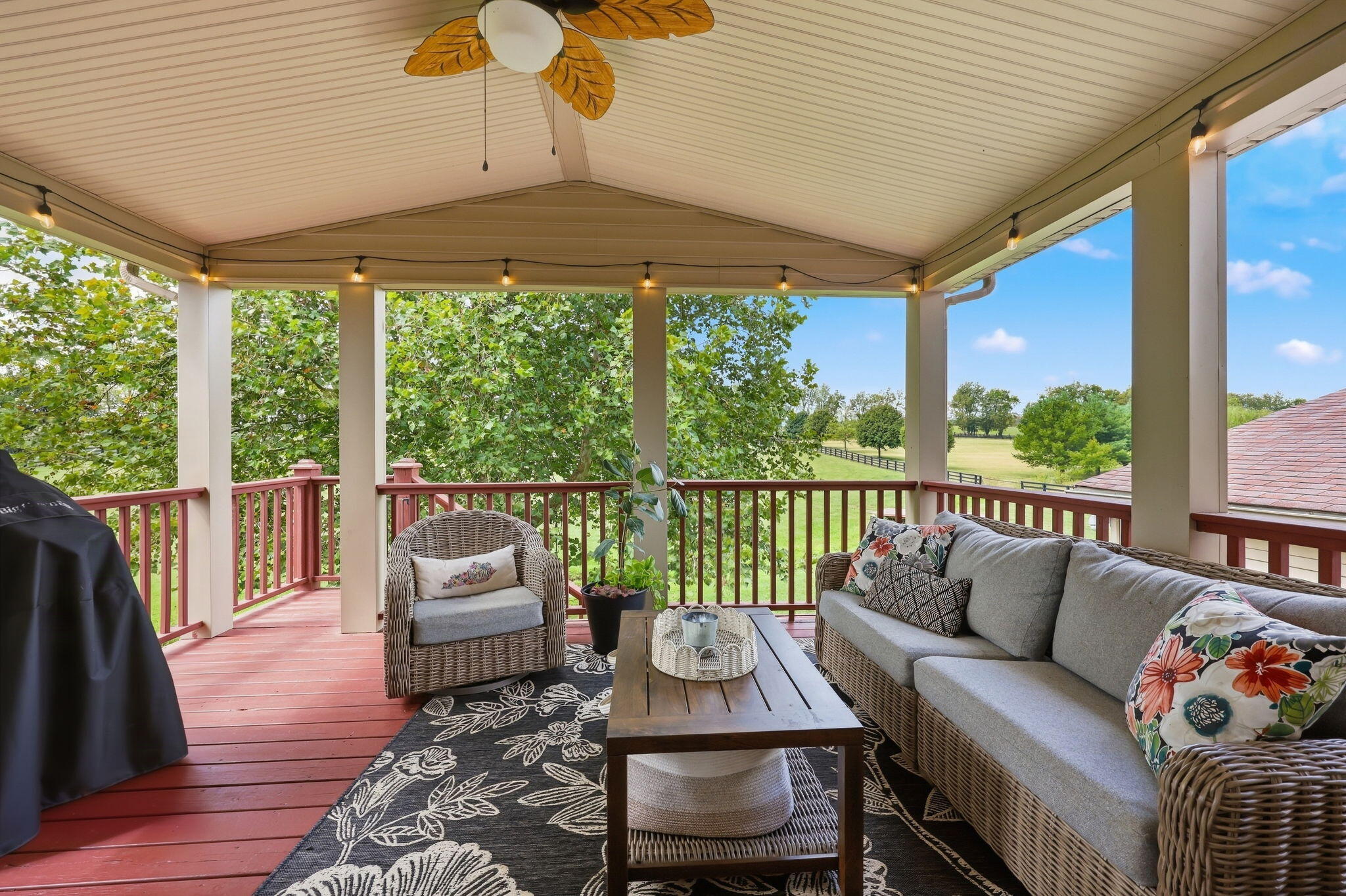 1255 The Ridings Property Photo 36