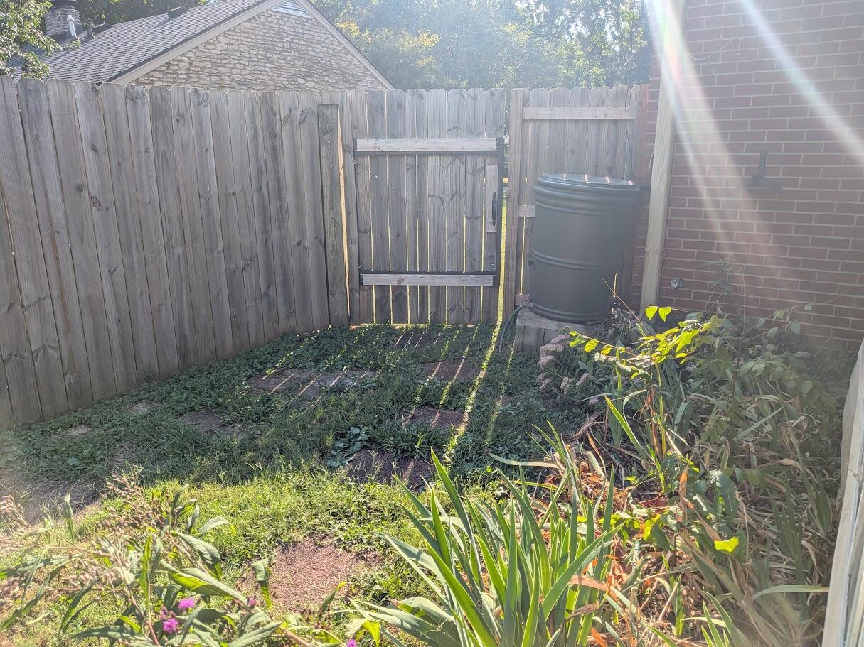 1479 N Forbes Road Property Photo 19
