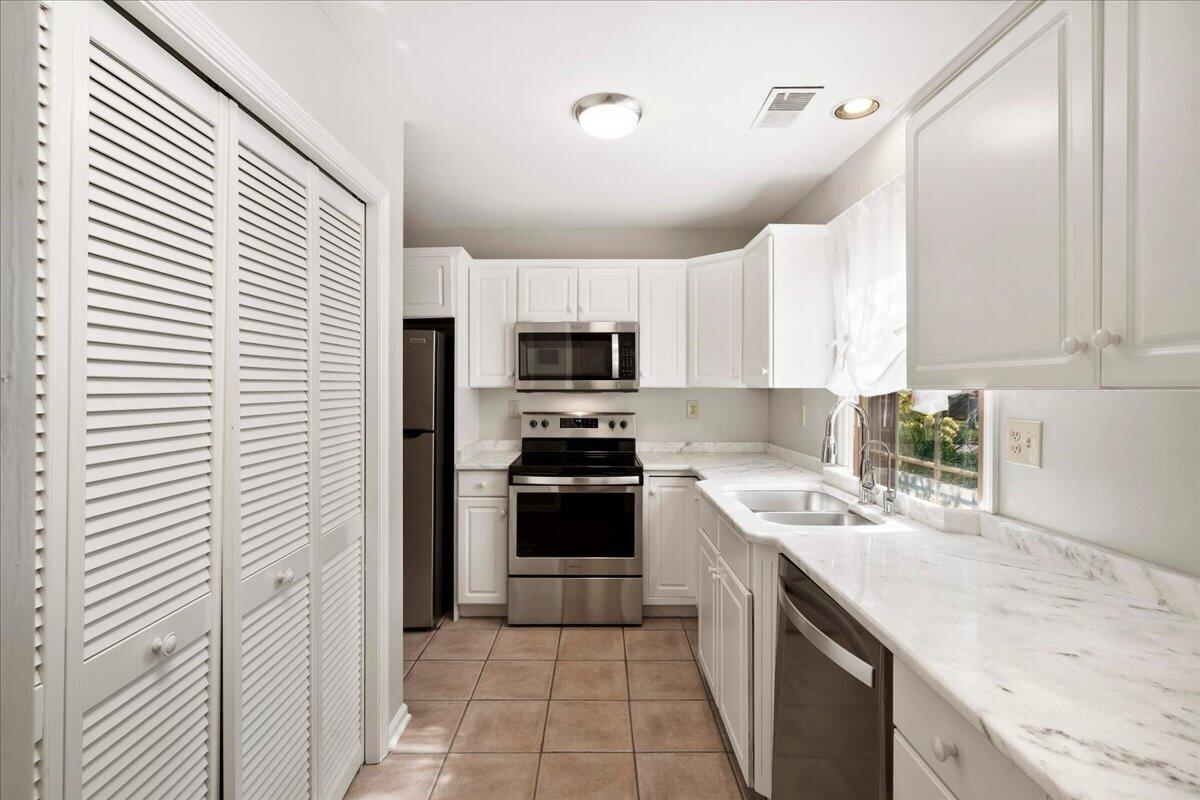 1 Mentelle Park A Property Photo 9