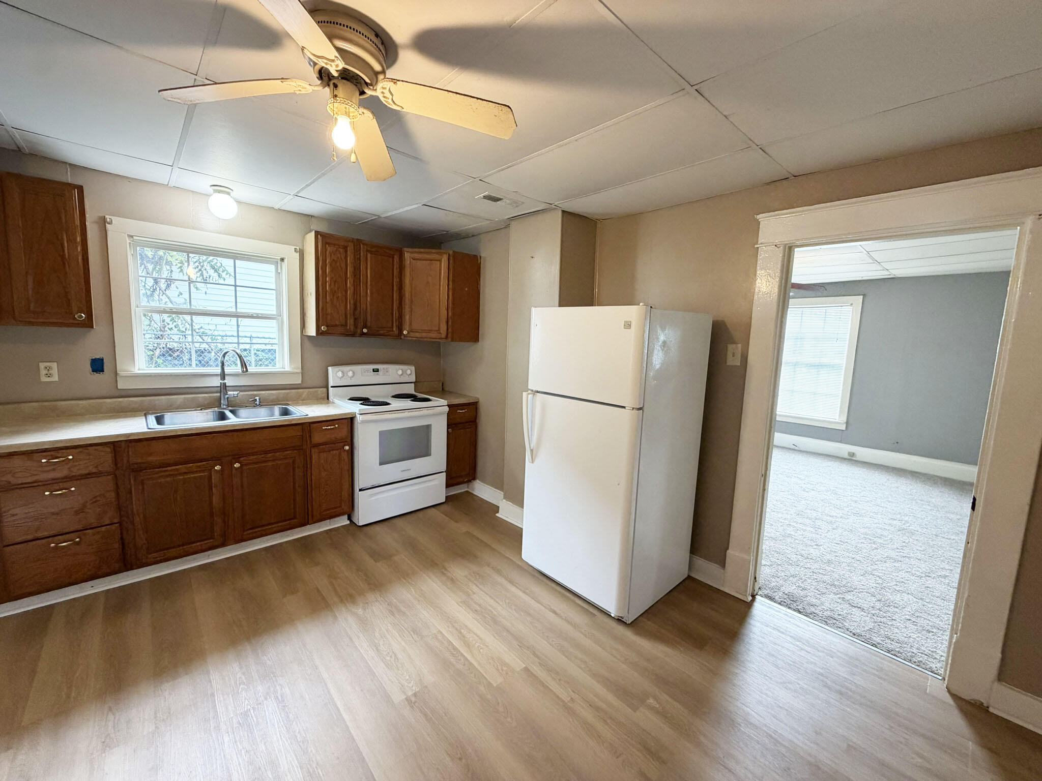 115 S Hudson Avenue Property Photo 7
