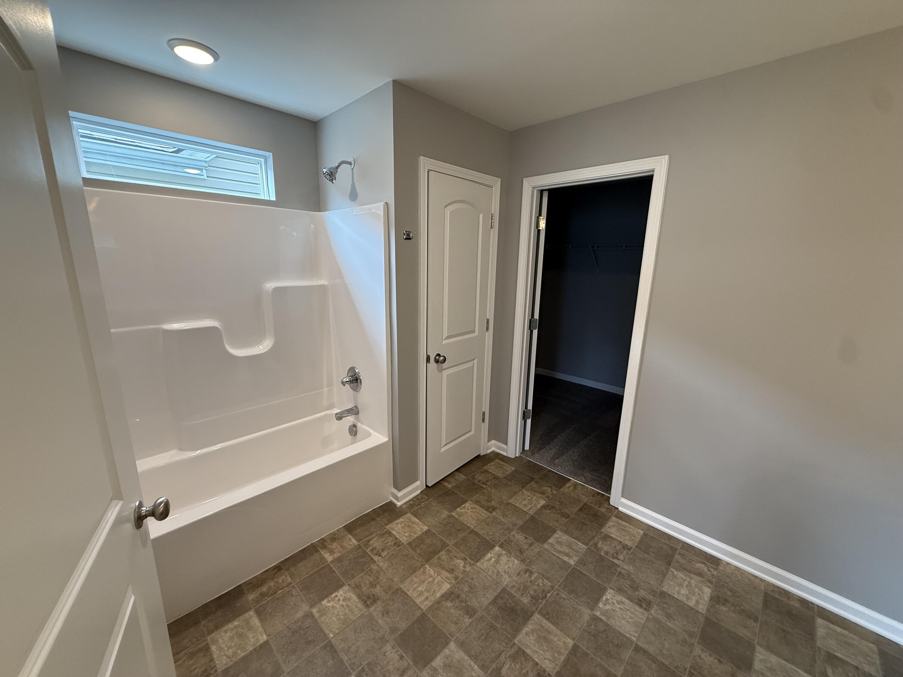 02384 Huntly Place Property Photo 11