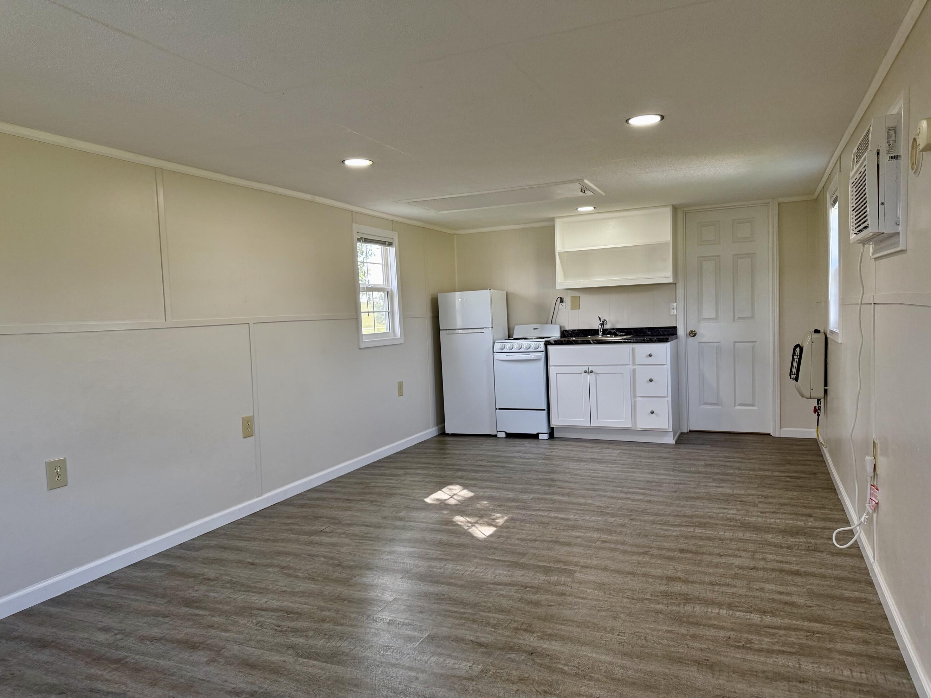 7005 Ky-52 Highway Property Photo 6