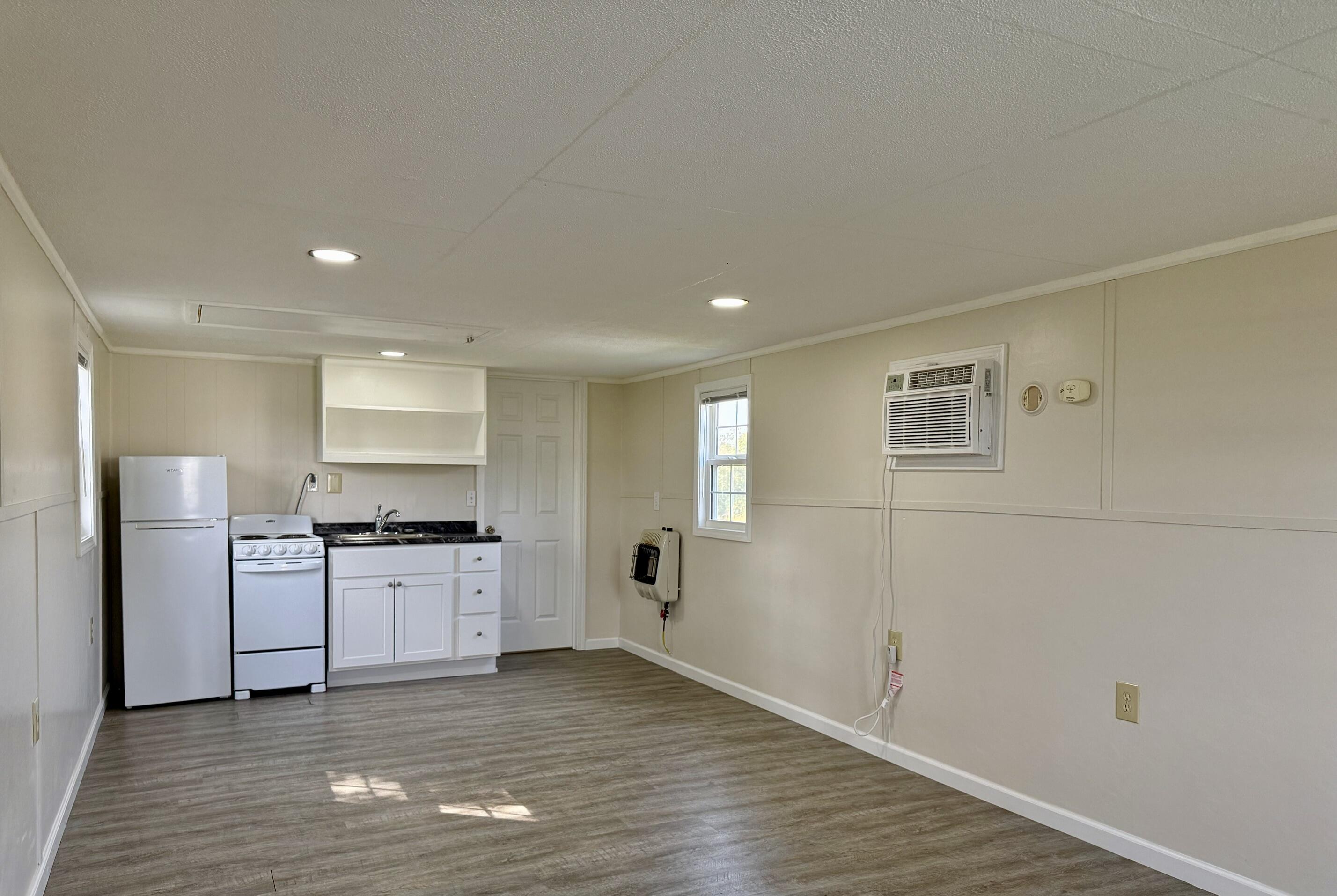 7005 Ky-52 Highway Property Photo 7