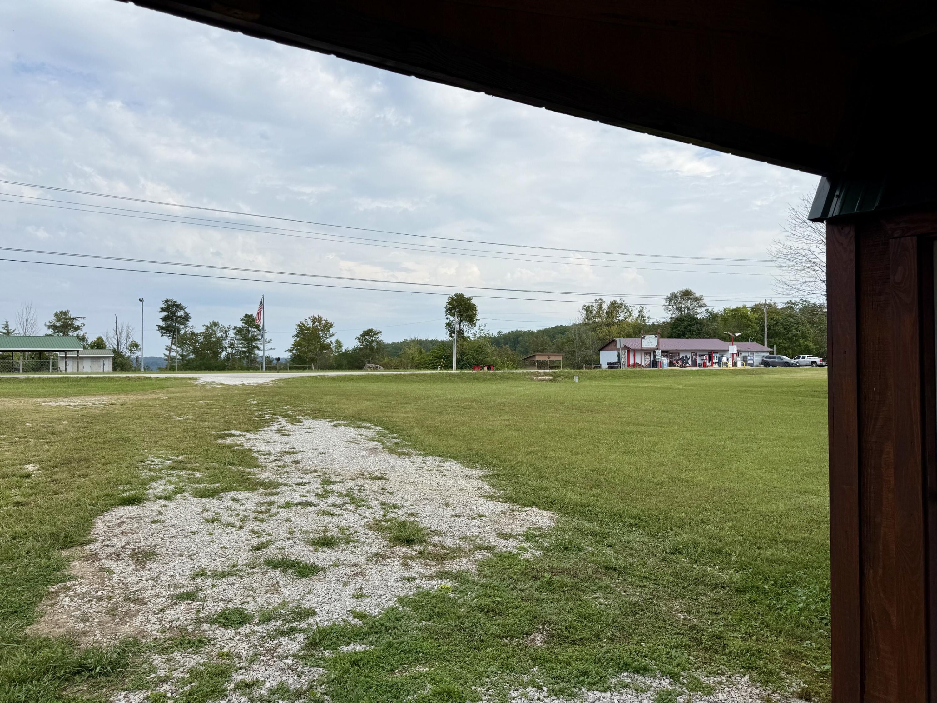7005 Ky-52 Highway Property Photo 22