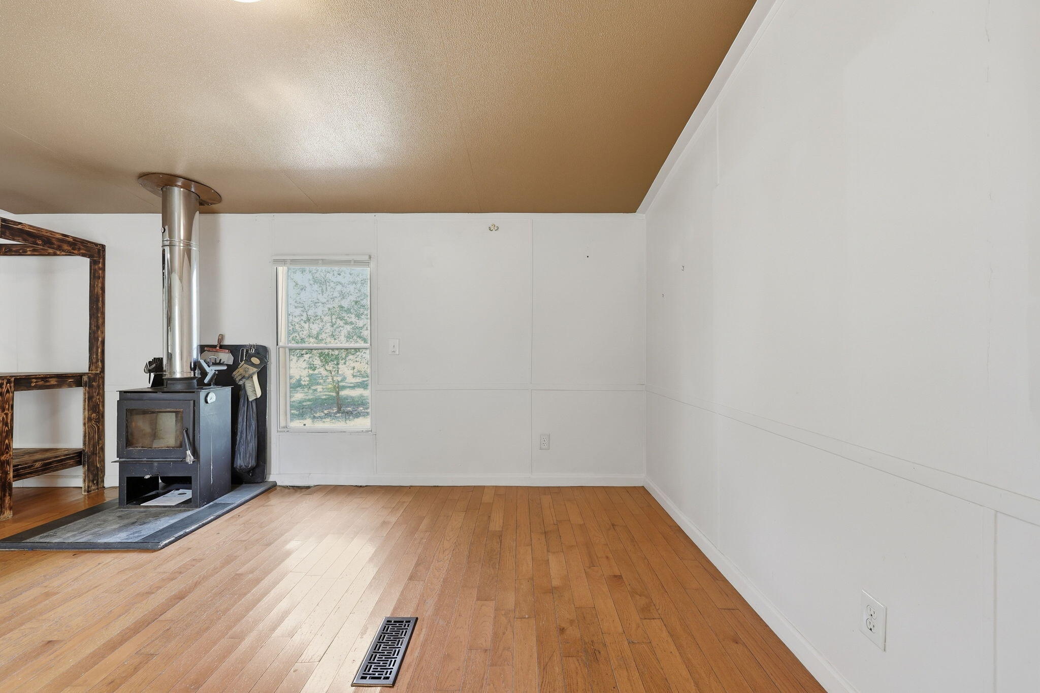 2252 Box Ankle Road Property Photo 5