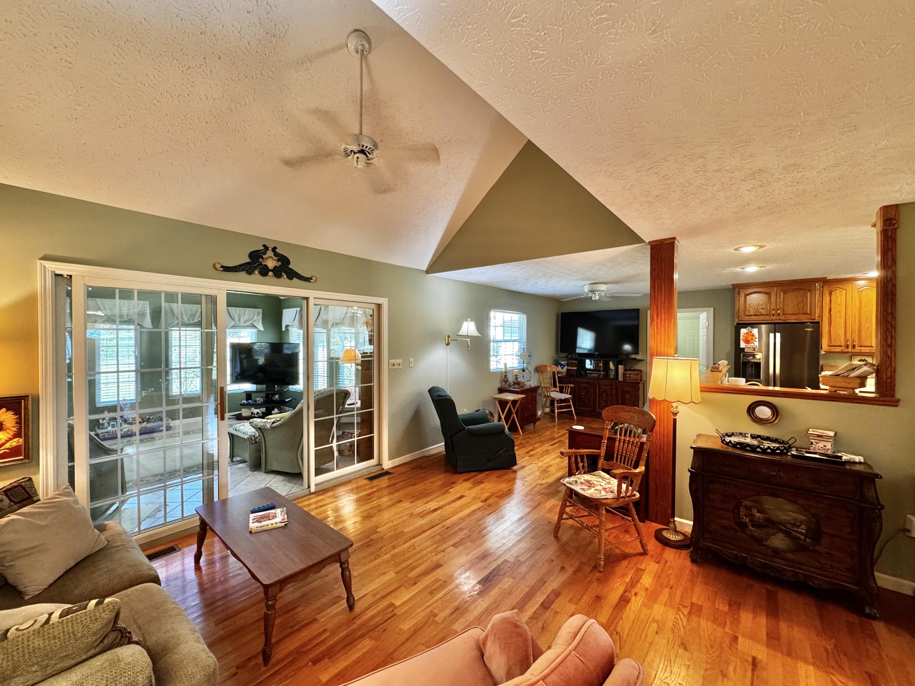 690 Ansel Road Property Photo 24