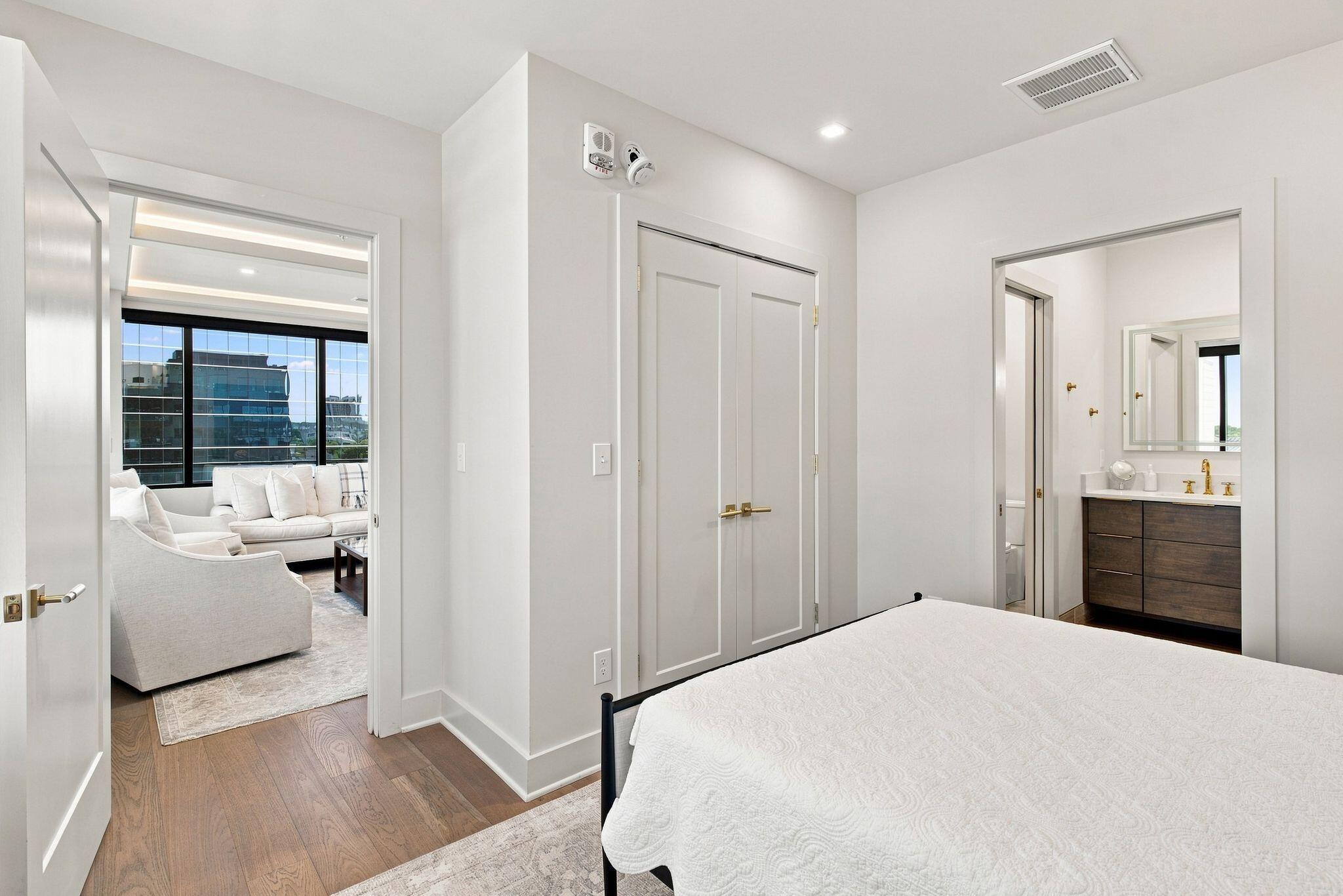 106 W Vine Street 809 Property Photo 26