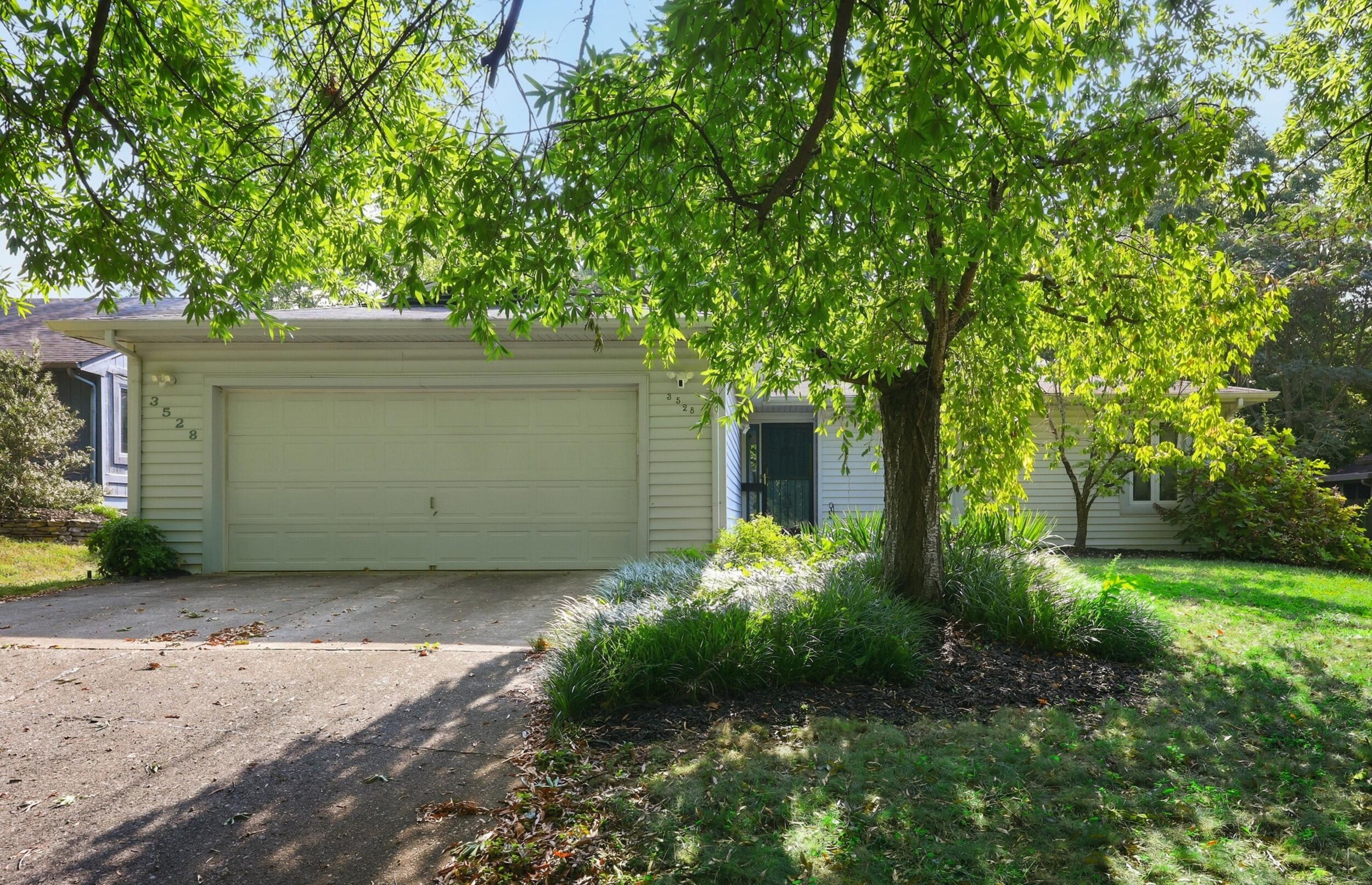 3528 Winding Drive Property Photo 2