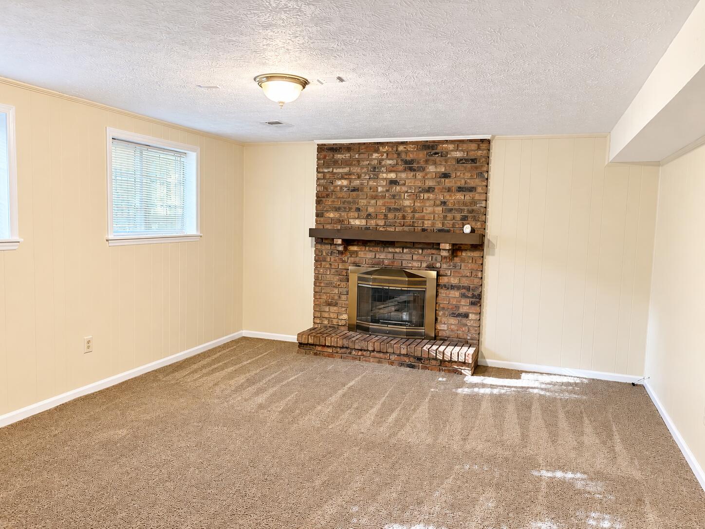 3486 Ormond Circle Property Photo 13
