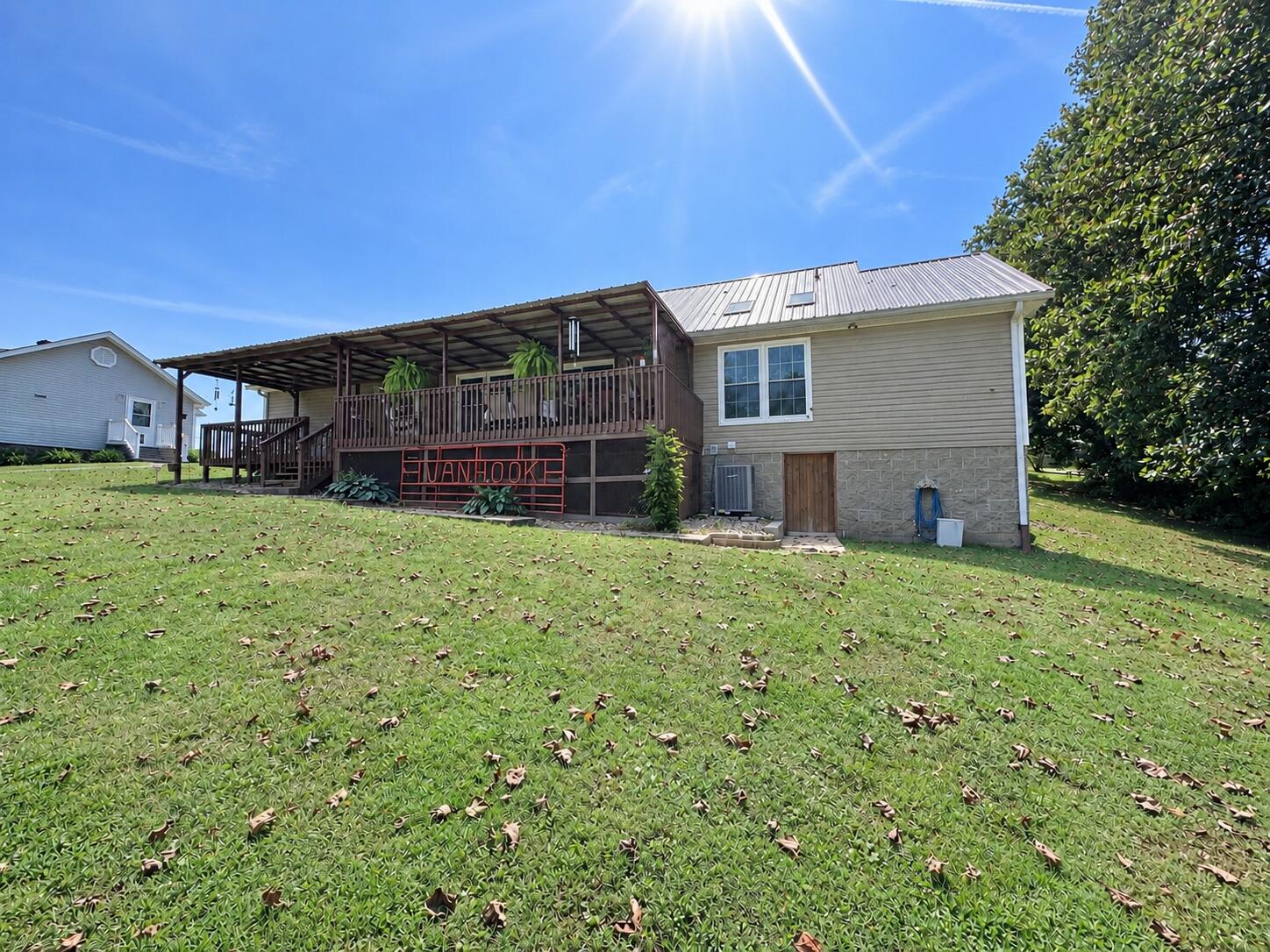 421 Halls Gap Estates Road Property Photo 3