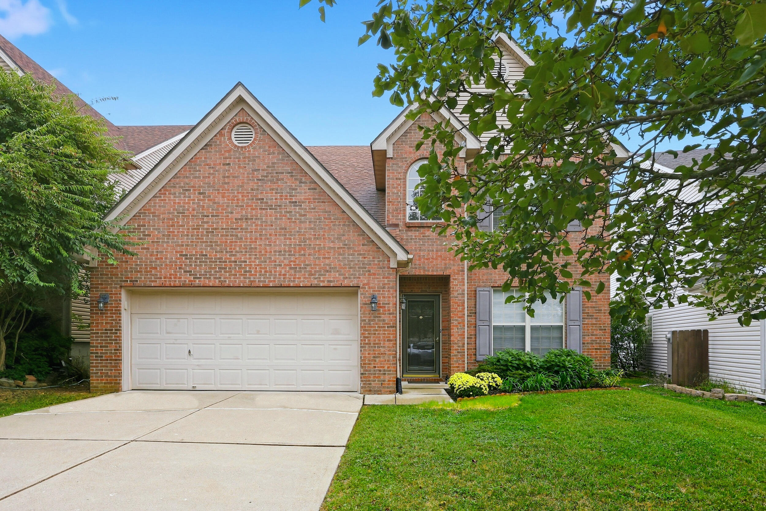 4536 Pebble Brook Circle Property Photo 1
