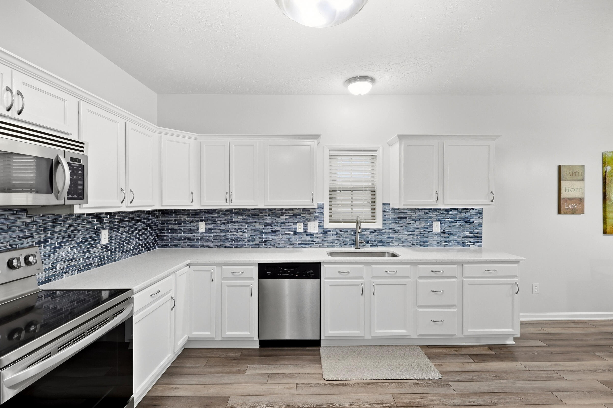 4536 Pebble Brook Circle Property Photo 7