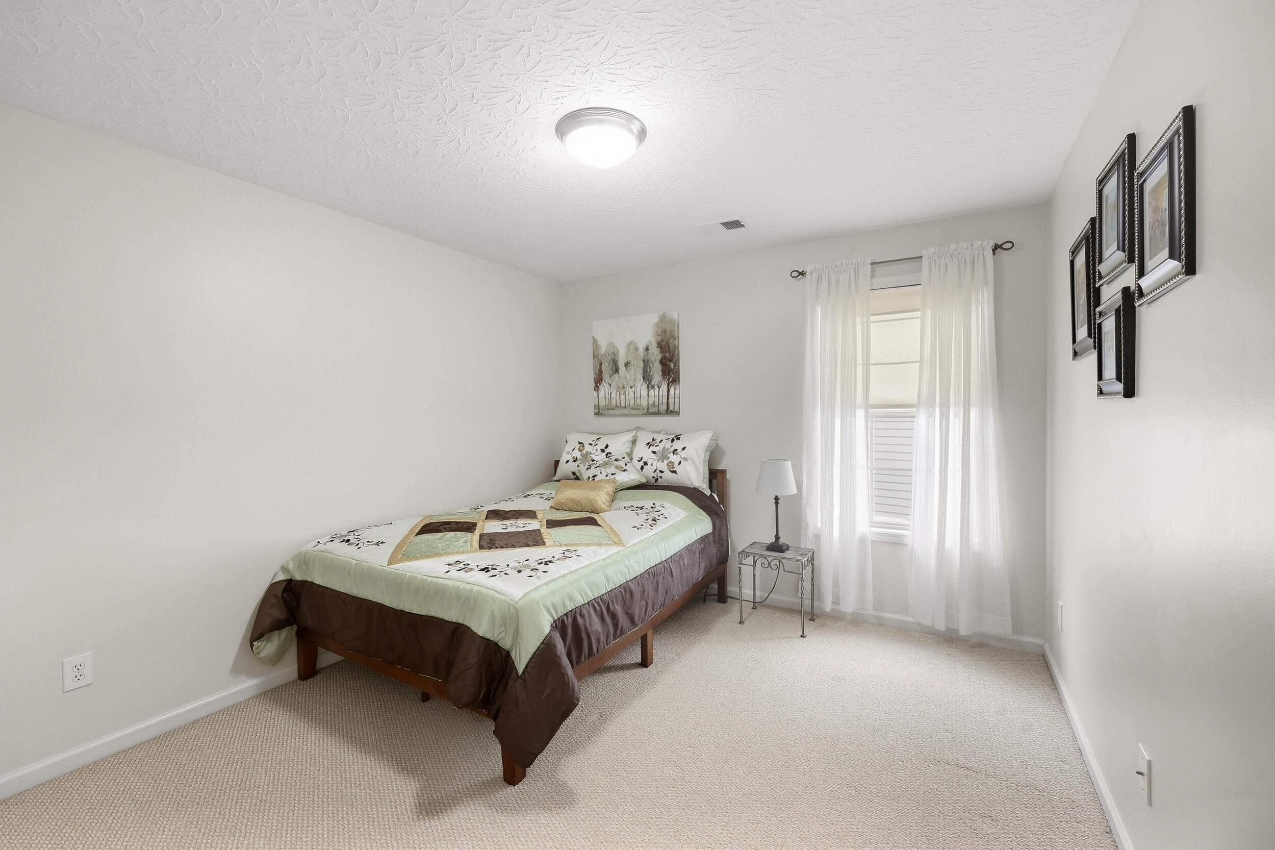 4536 Pebble Brook Circle Property Photo 21