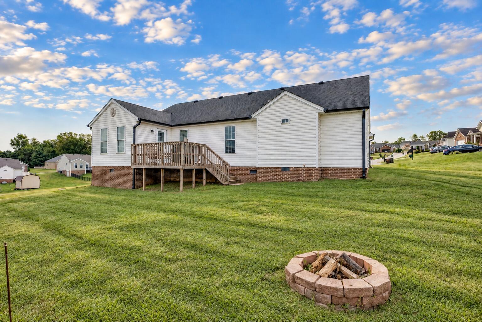 110 Tom Spragens Road Property Photo 32
