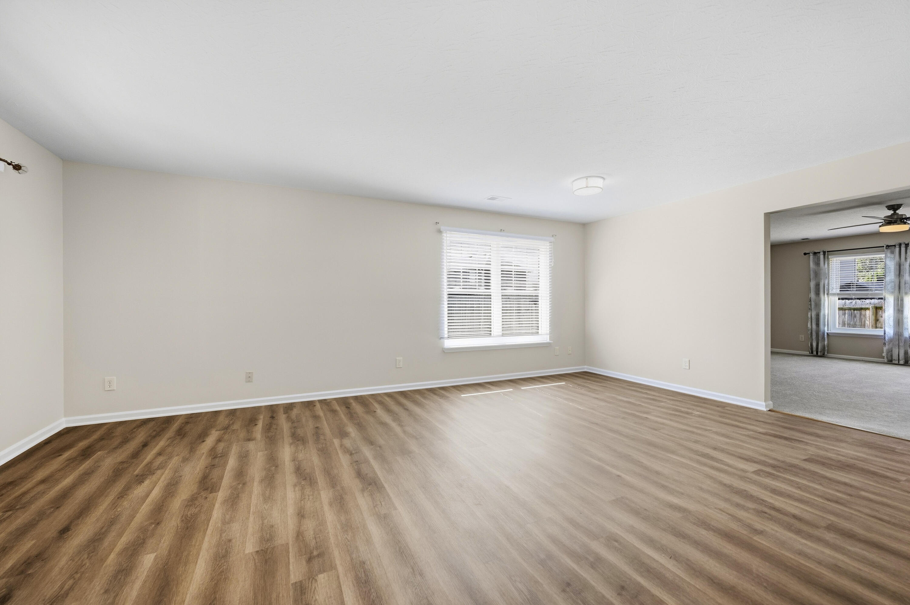 807 Rock Way Property Photo 7