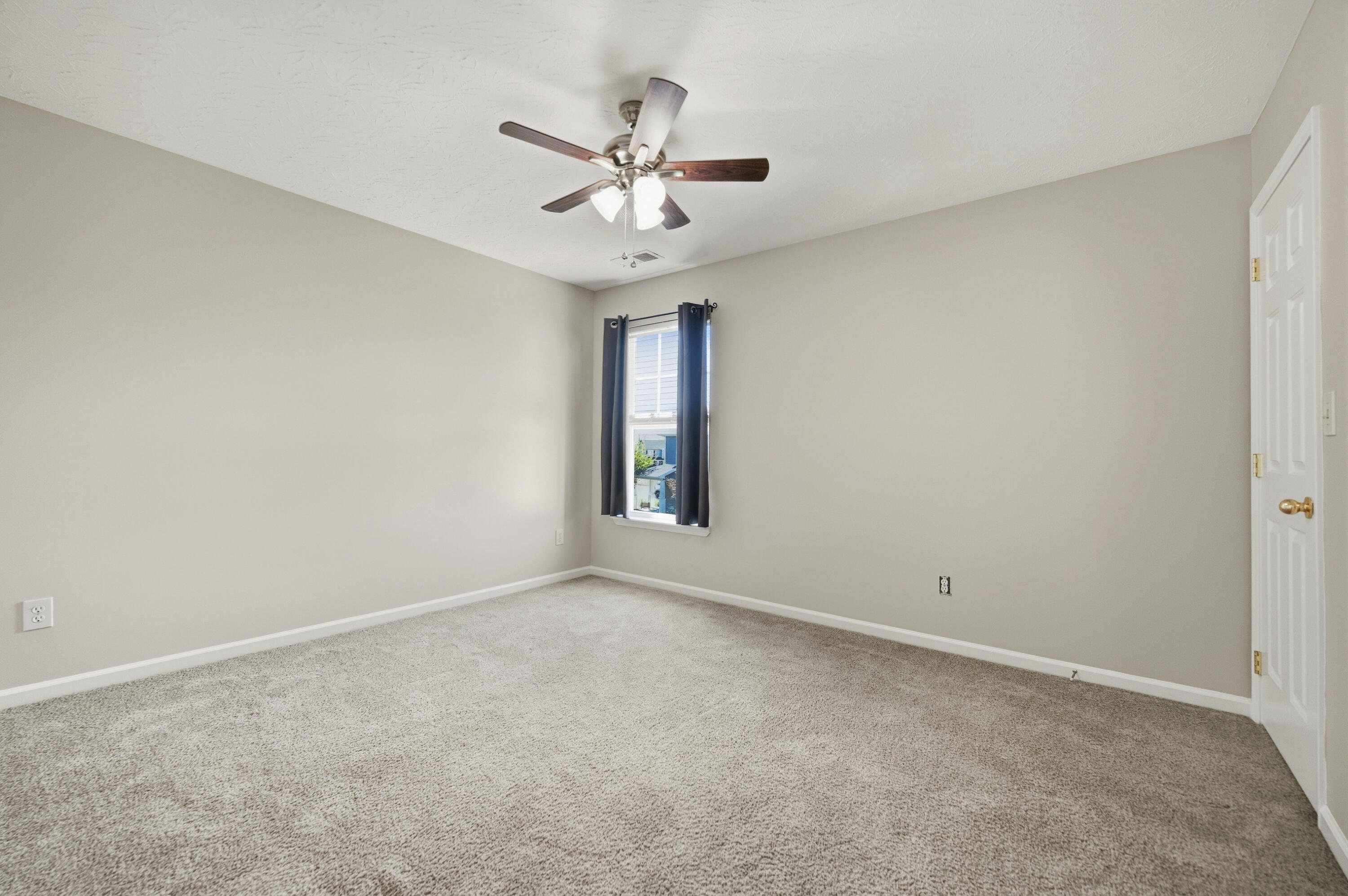 807 Rock Way Property Photo 30