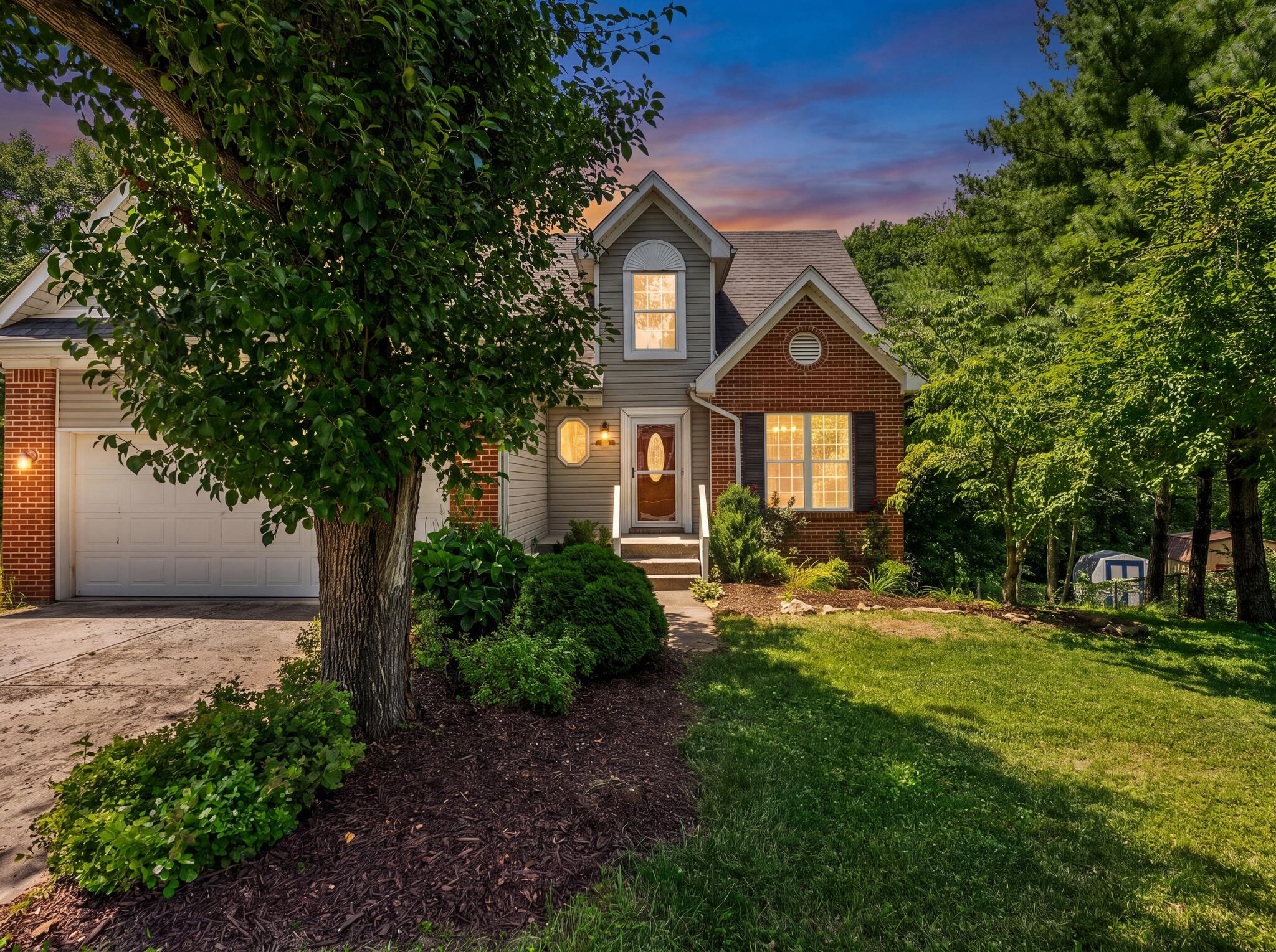 6226 Camden Circle Property Photo 3
