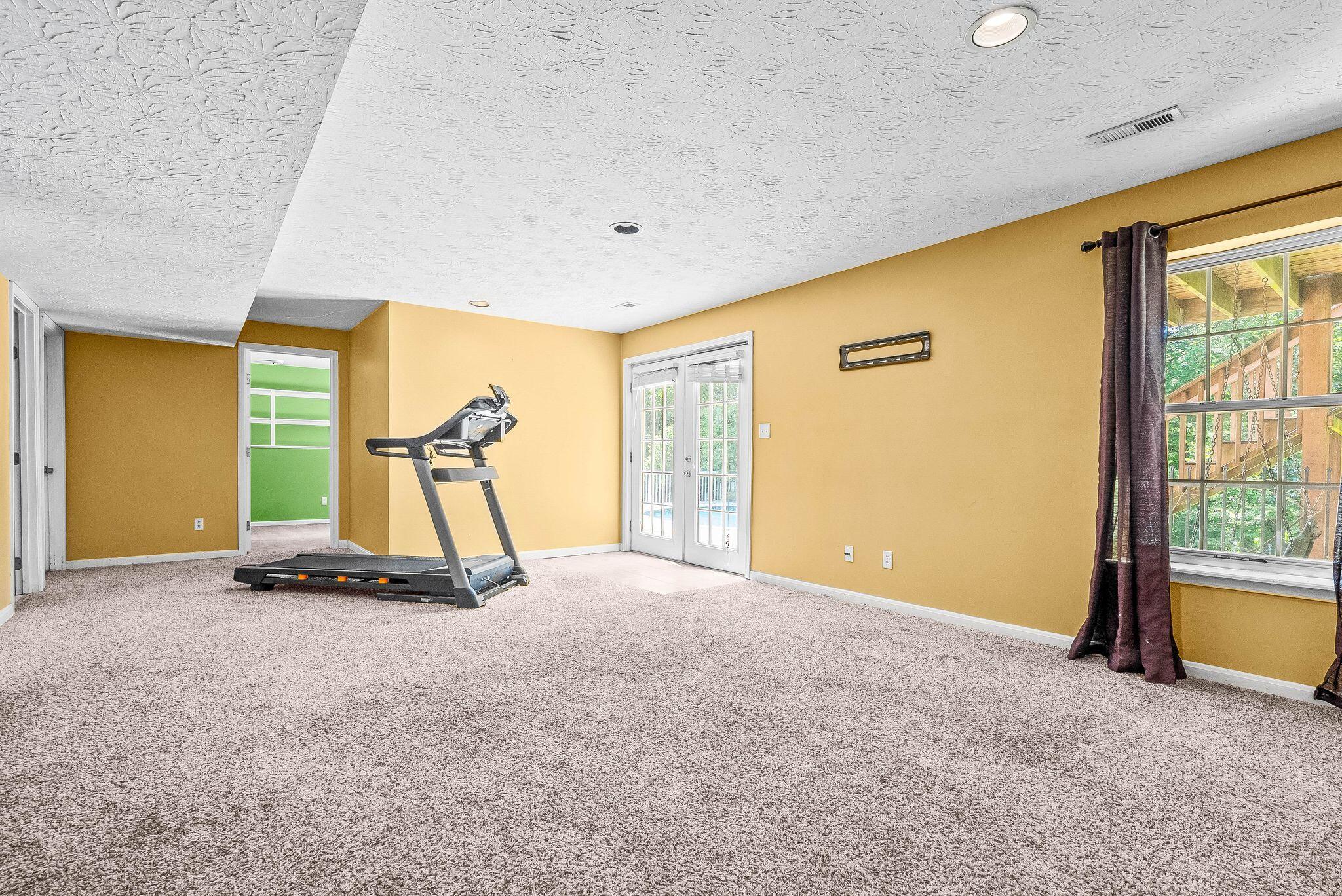 6226 Camden Circle Property Photo 44