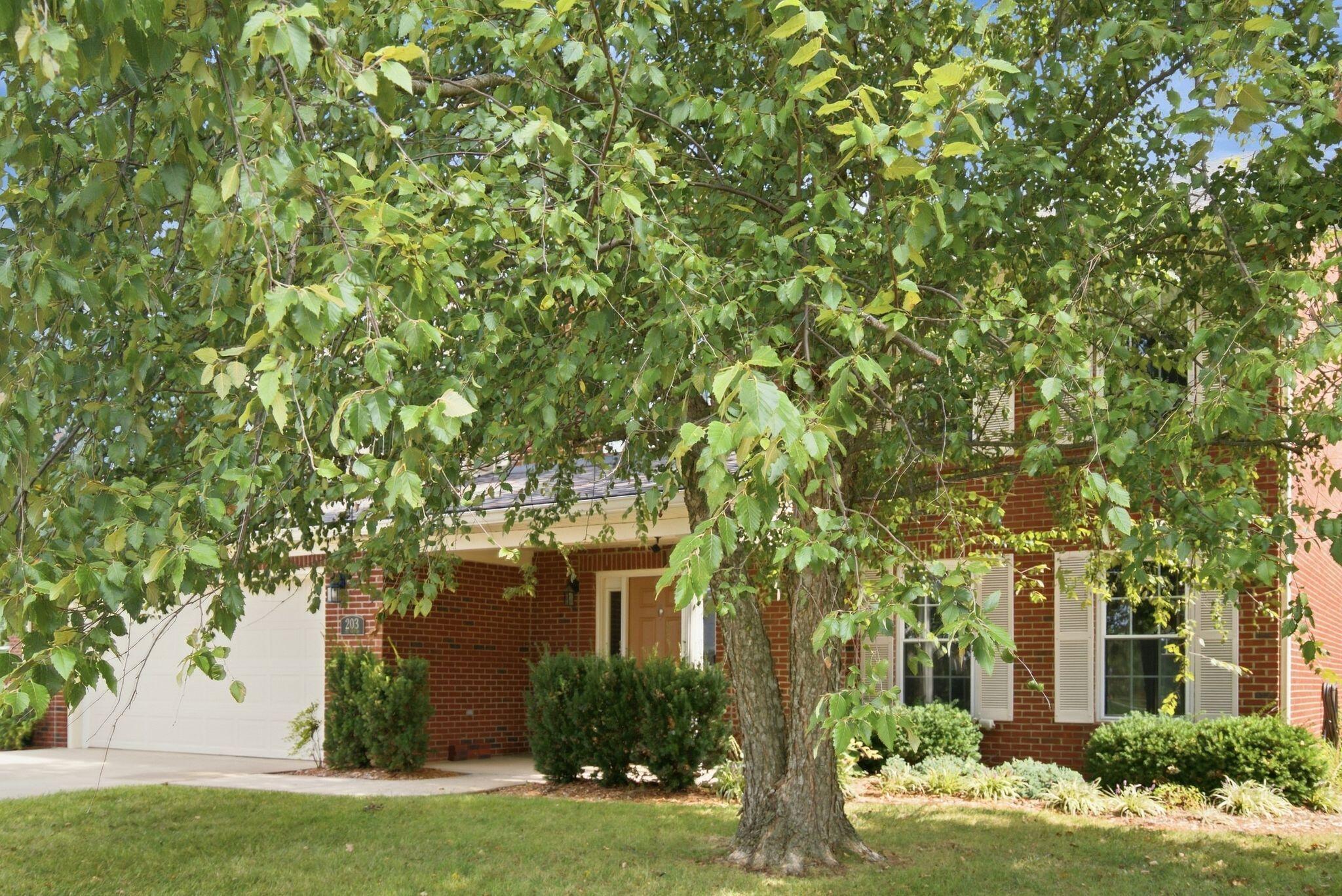 203 The Masters Property Photo 3