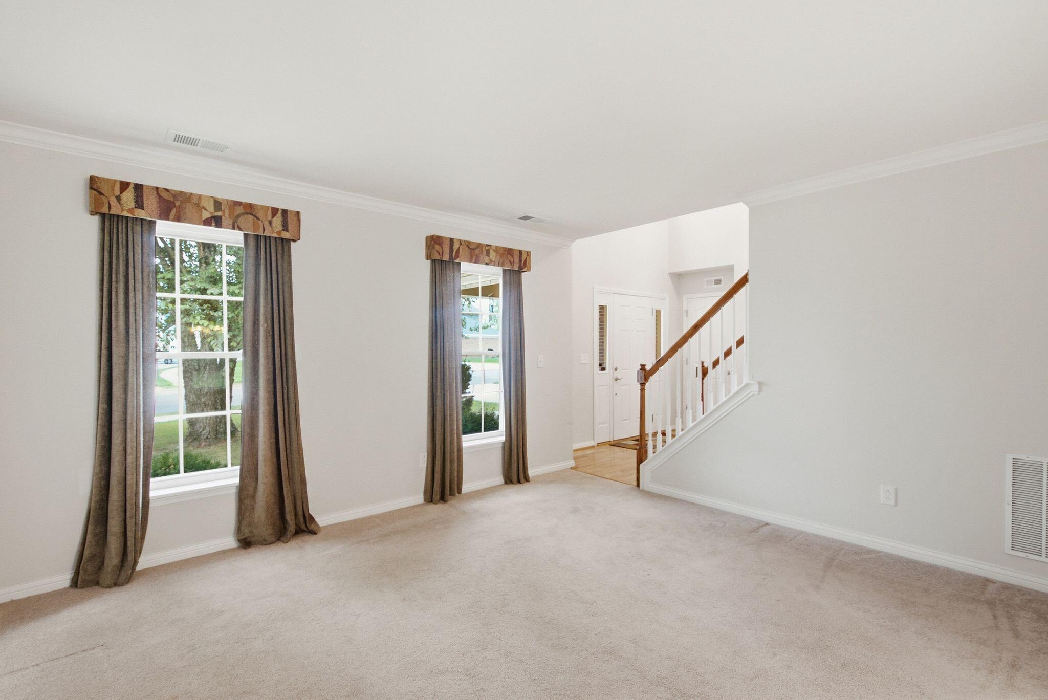 203 The Masters Property Photo 8