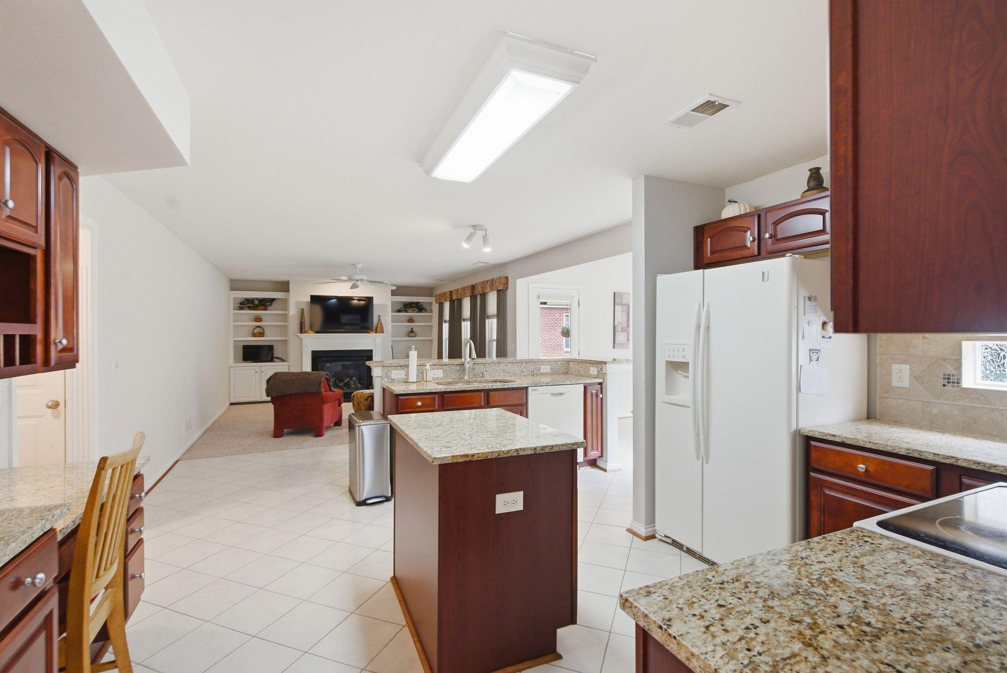203 The Masters Property Photo 11