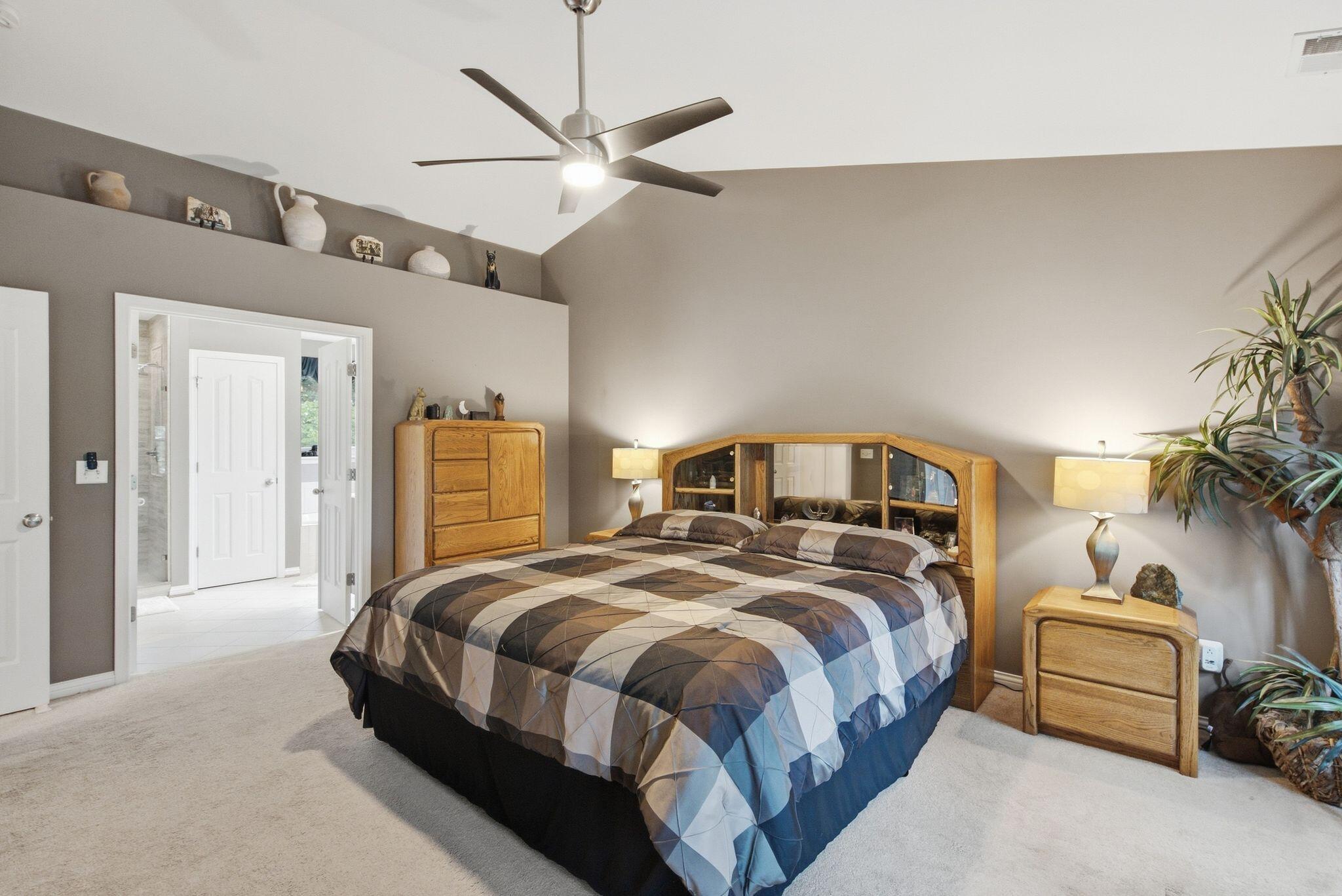 203 The Masters Property Photo 34
