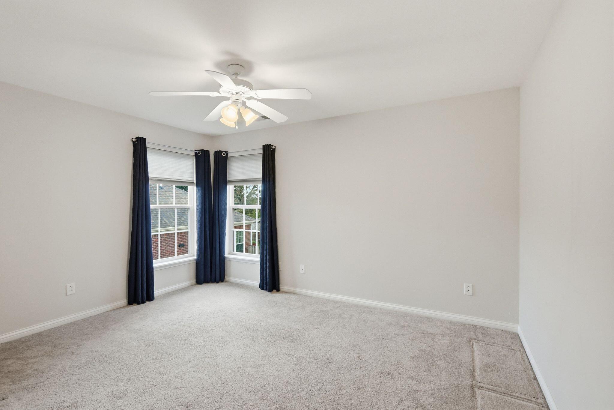 203 The Masters Property Photo 34