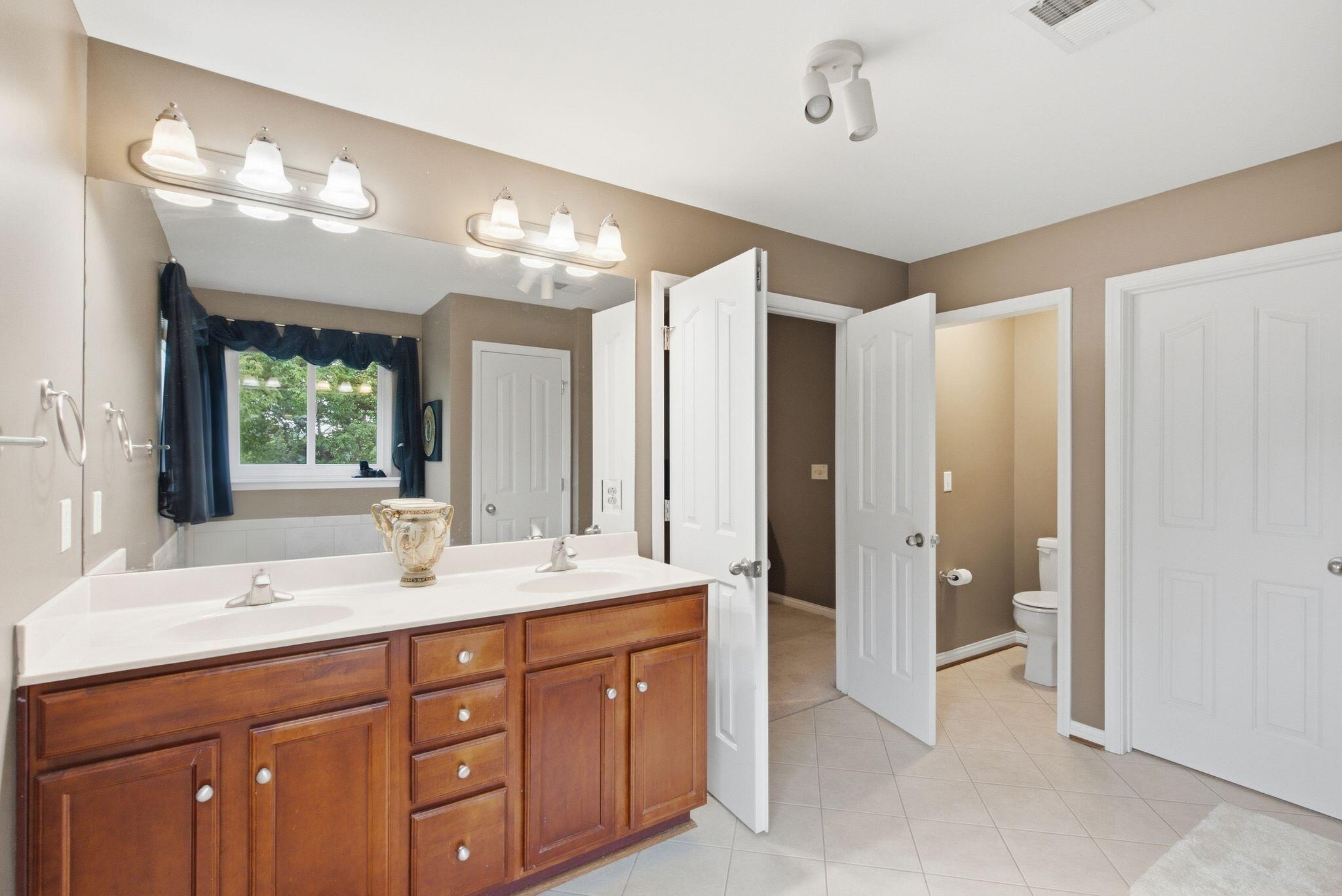 203 The Masters Property Photo 35