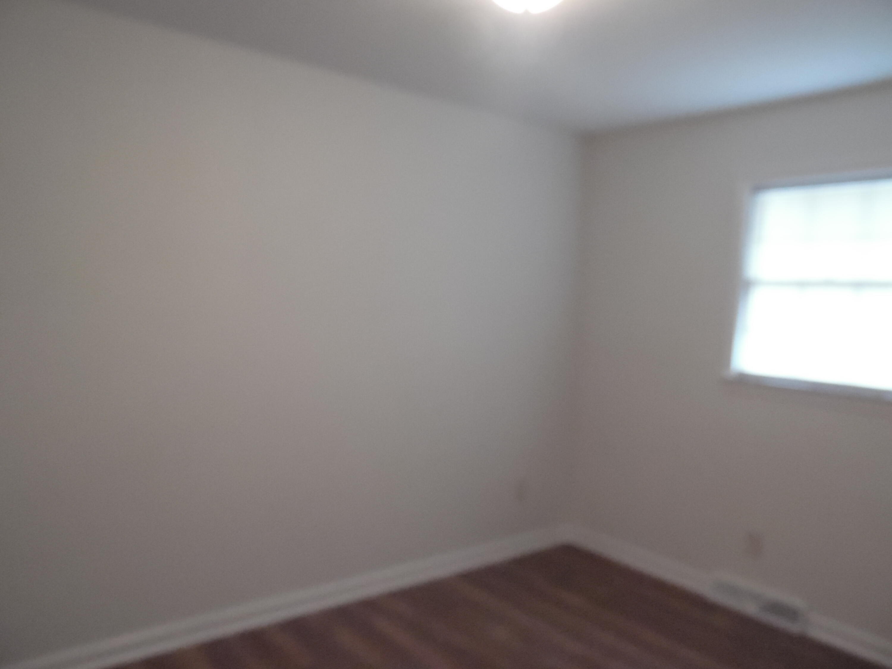3301 Pepperhill Road B Property Photo 7