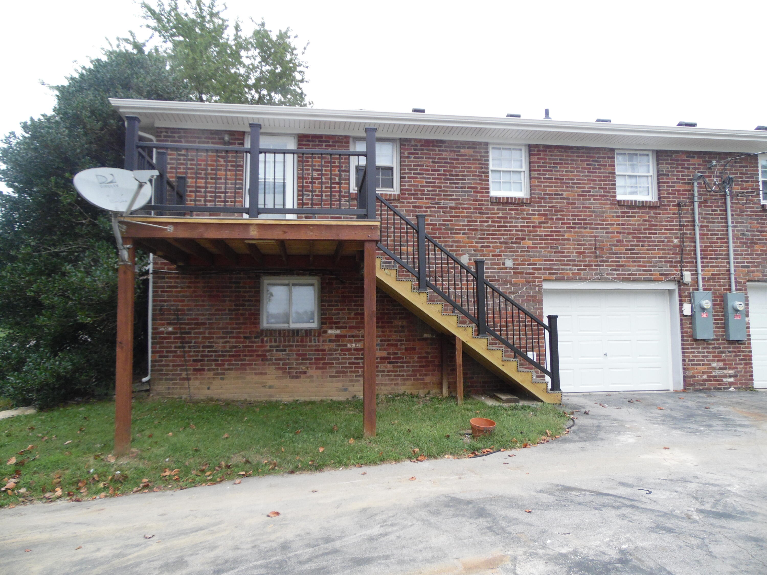 3301 Pepperhill Road B Property Photo 10
