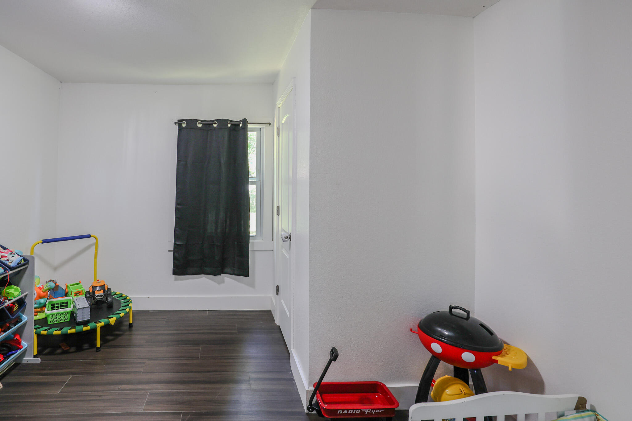 214 Oaks Road Property Photo 14