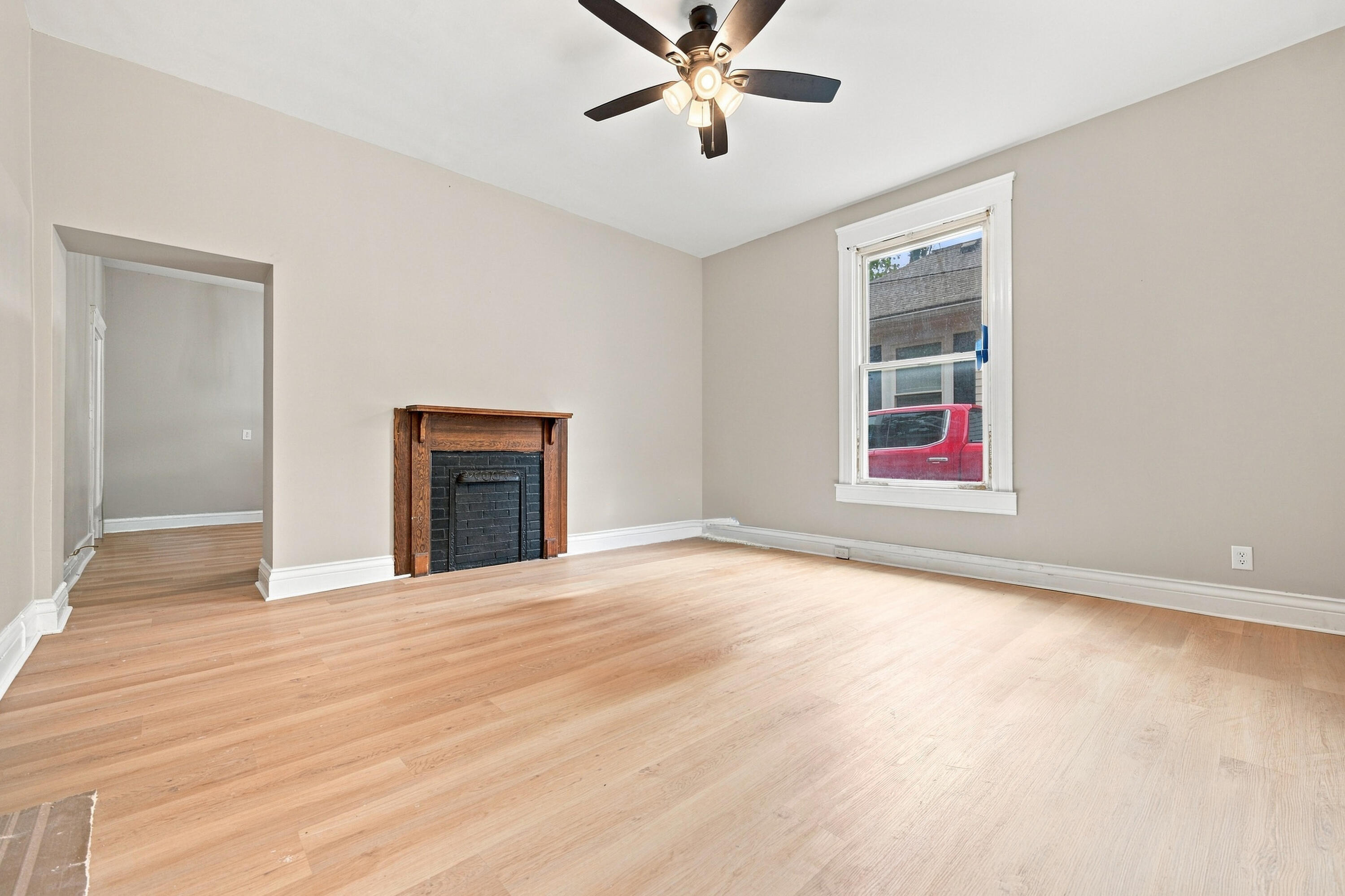 408 Locust Street Property Photo 12
