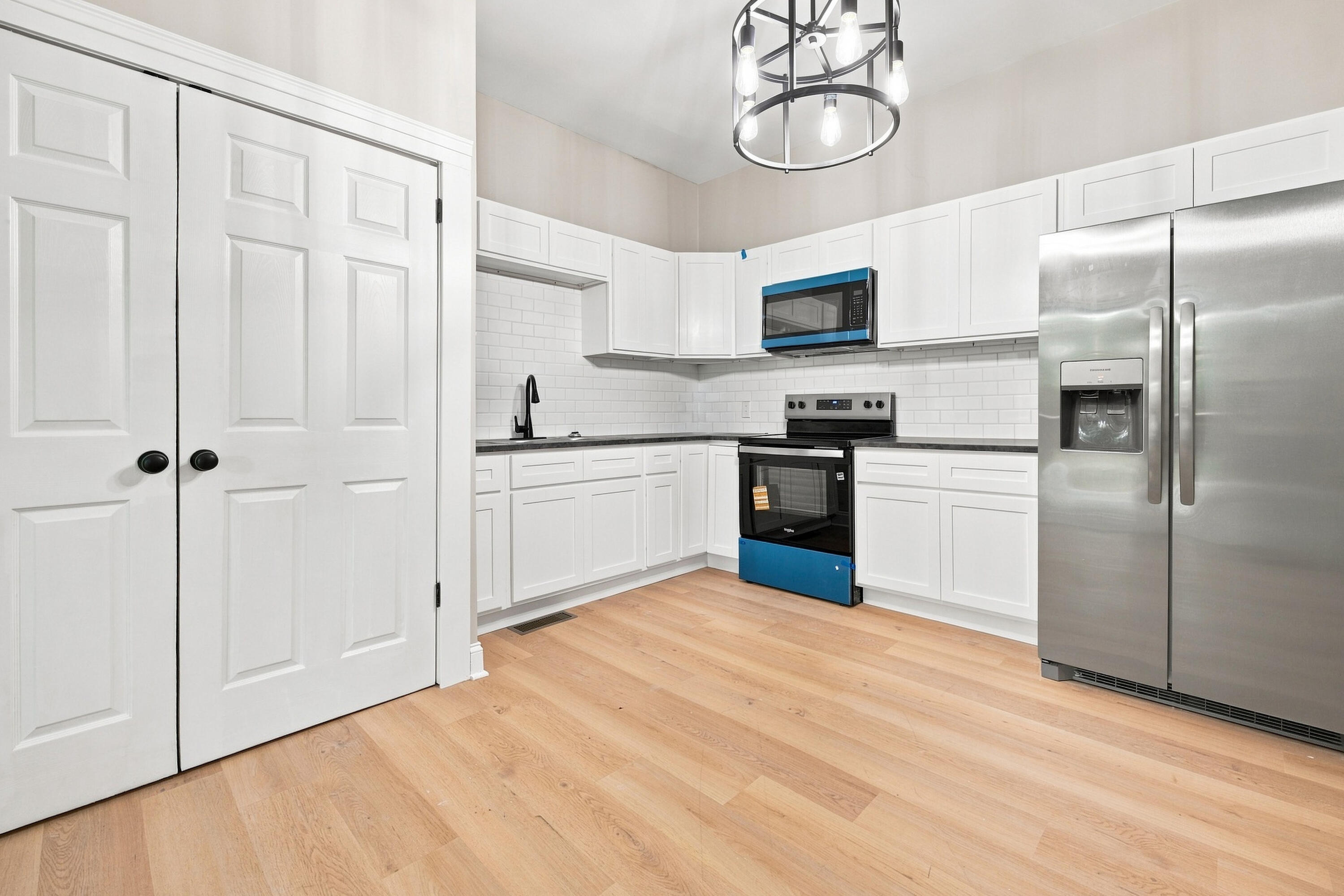 408 Locust Street Property Photo 17