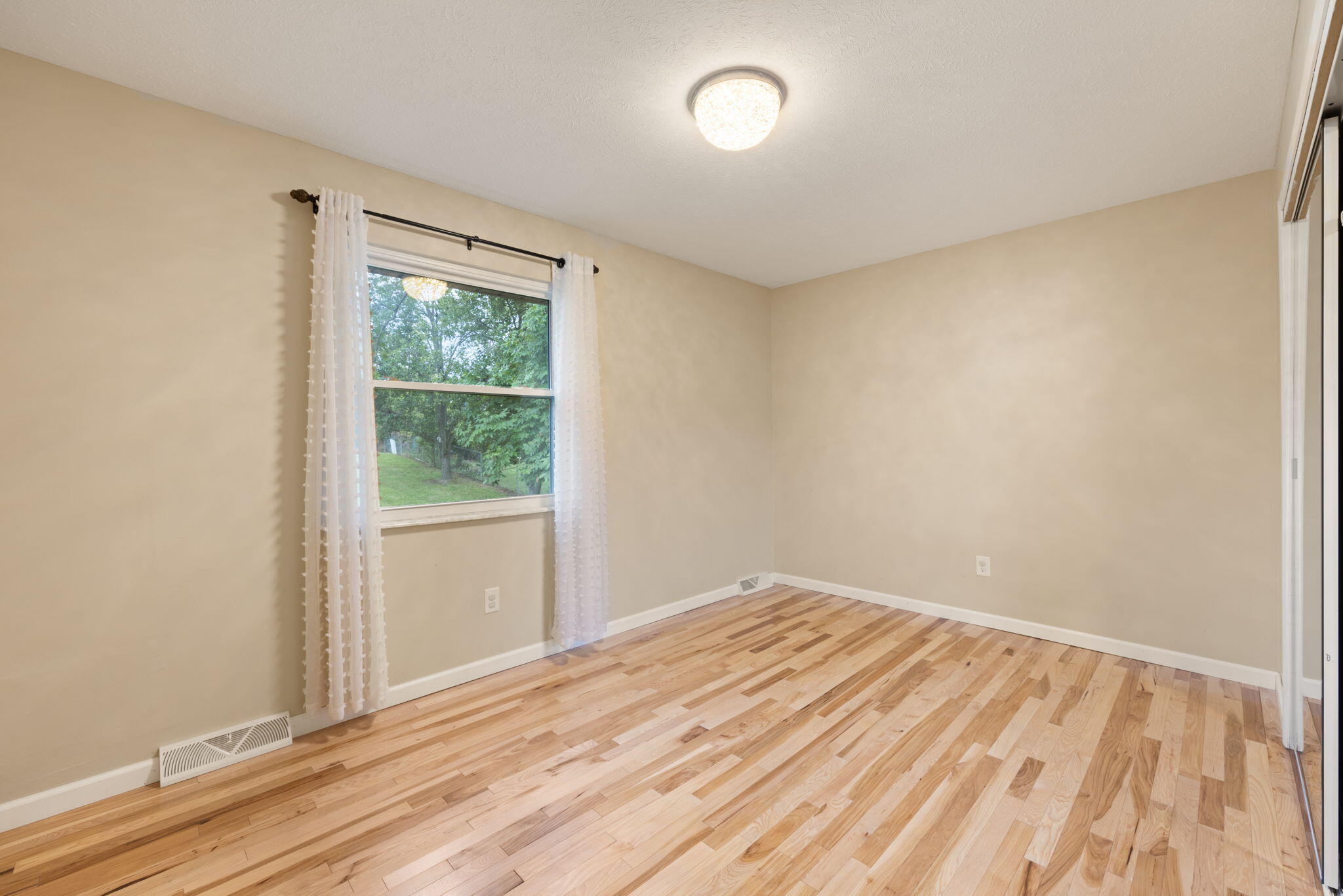 304 Northland Drive Property Photo 56