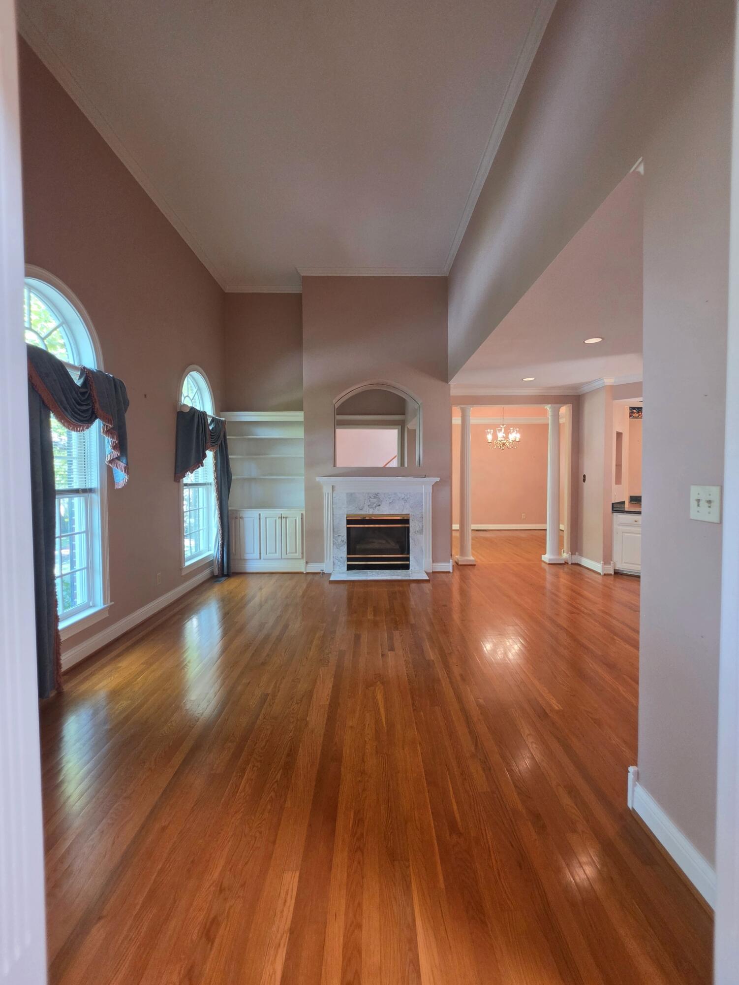 2392 The Woods Lane Property Photo 8