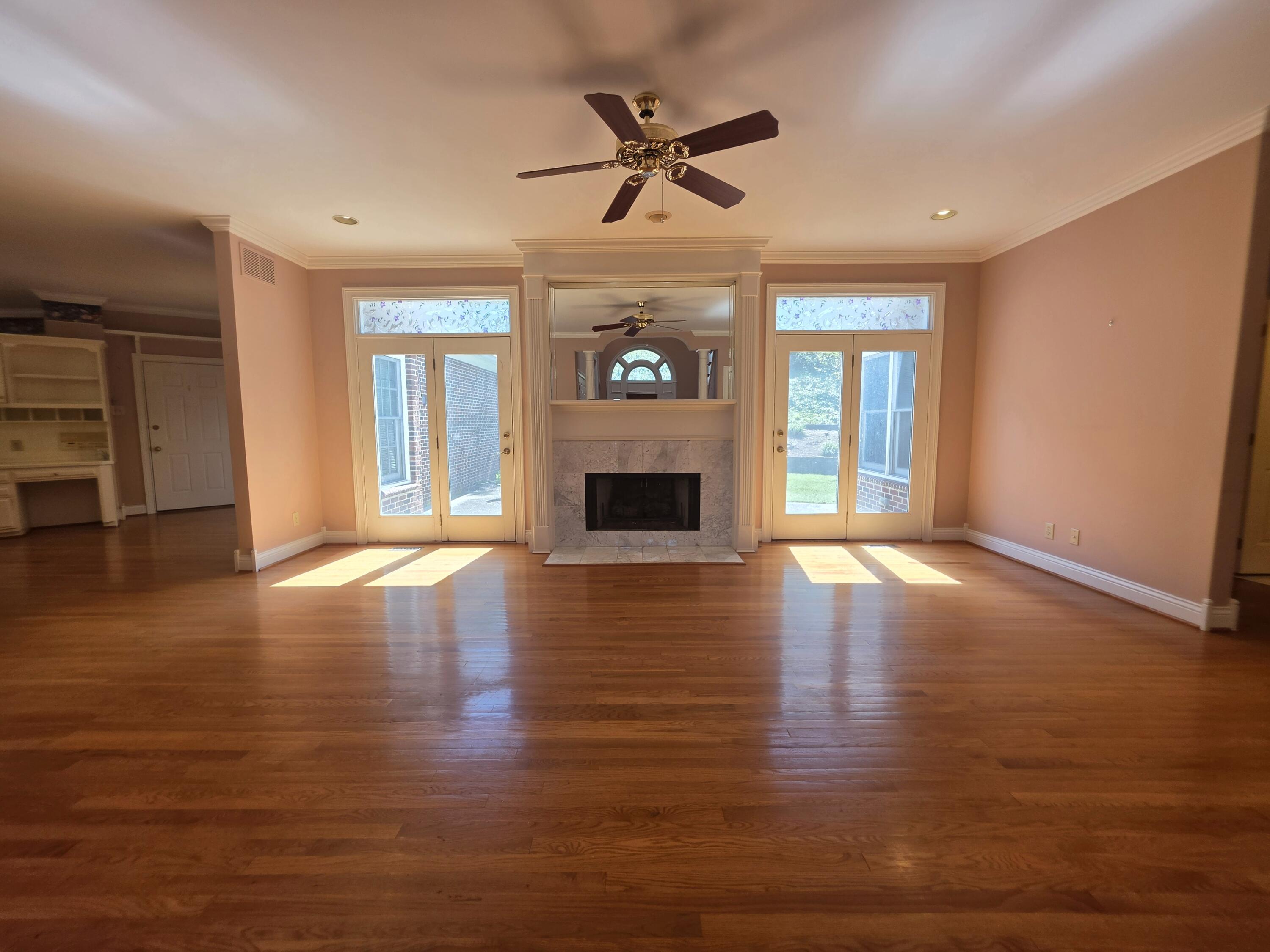 2392 The Woods Lane Property Photo 19