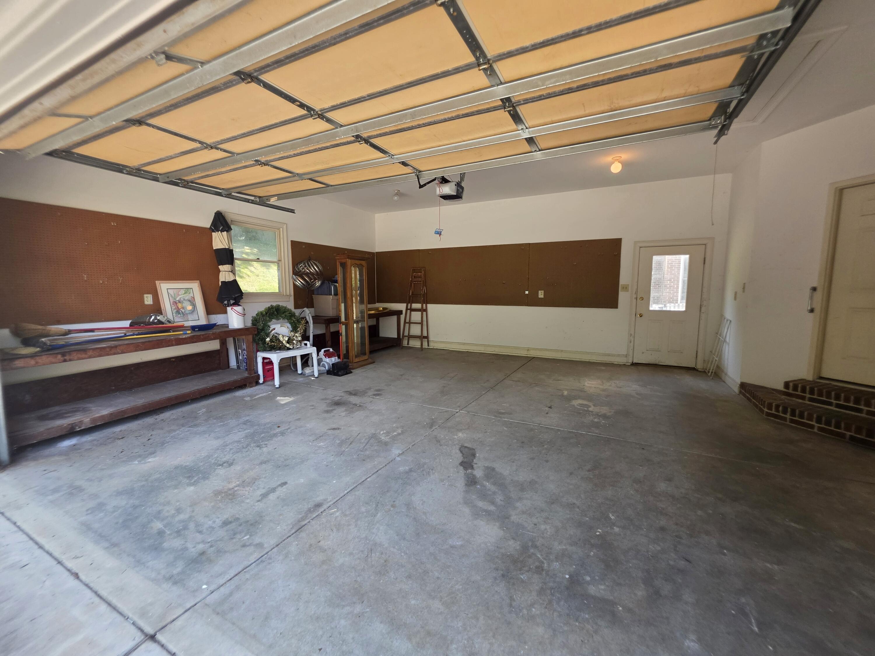 2392 The Woods Lane Property Photo 59