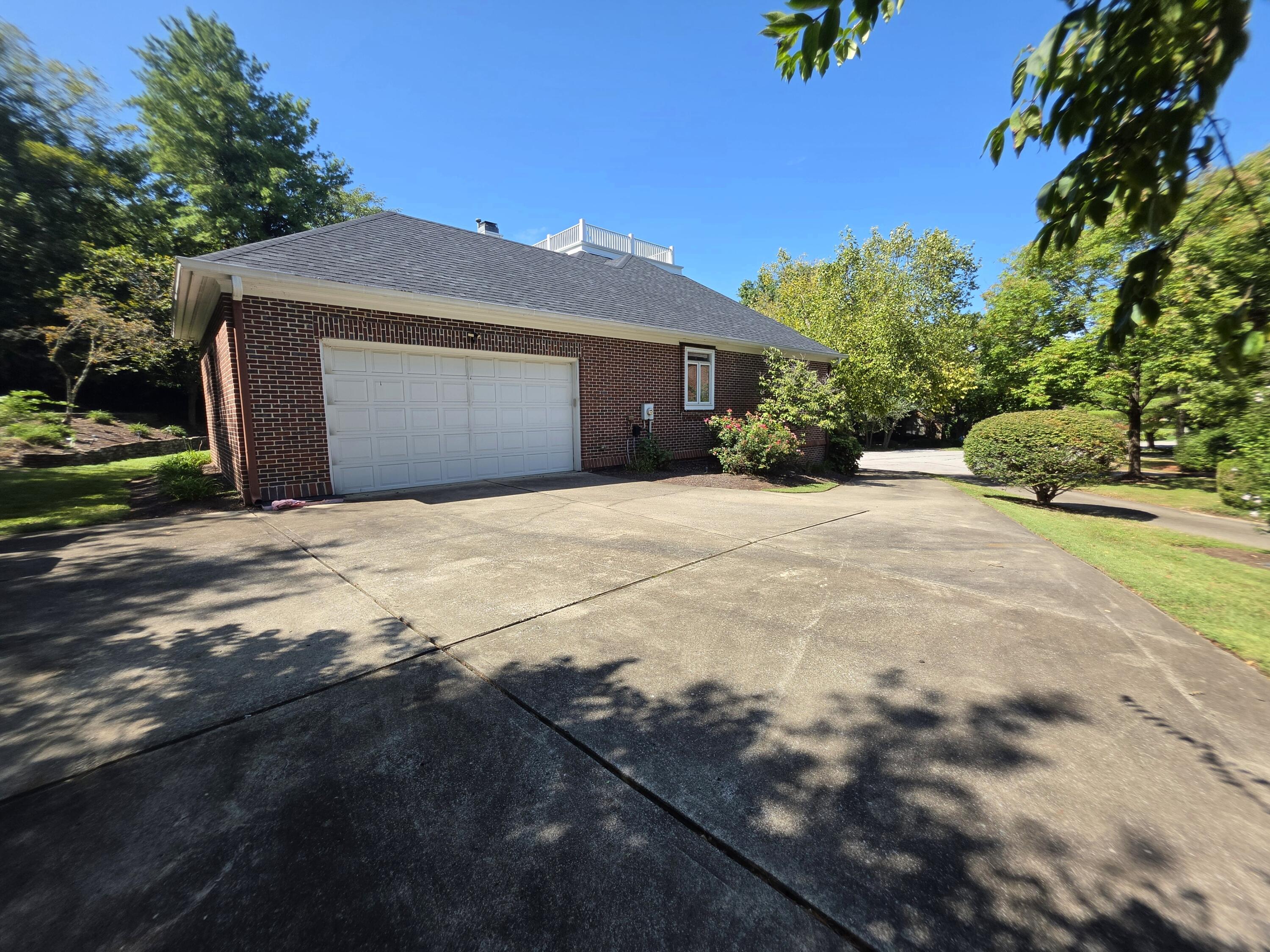 2392 The Woods Lane Property Photo 62