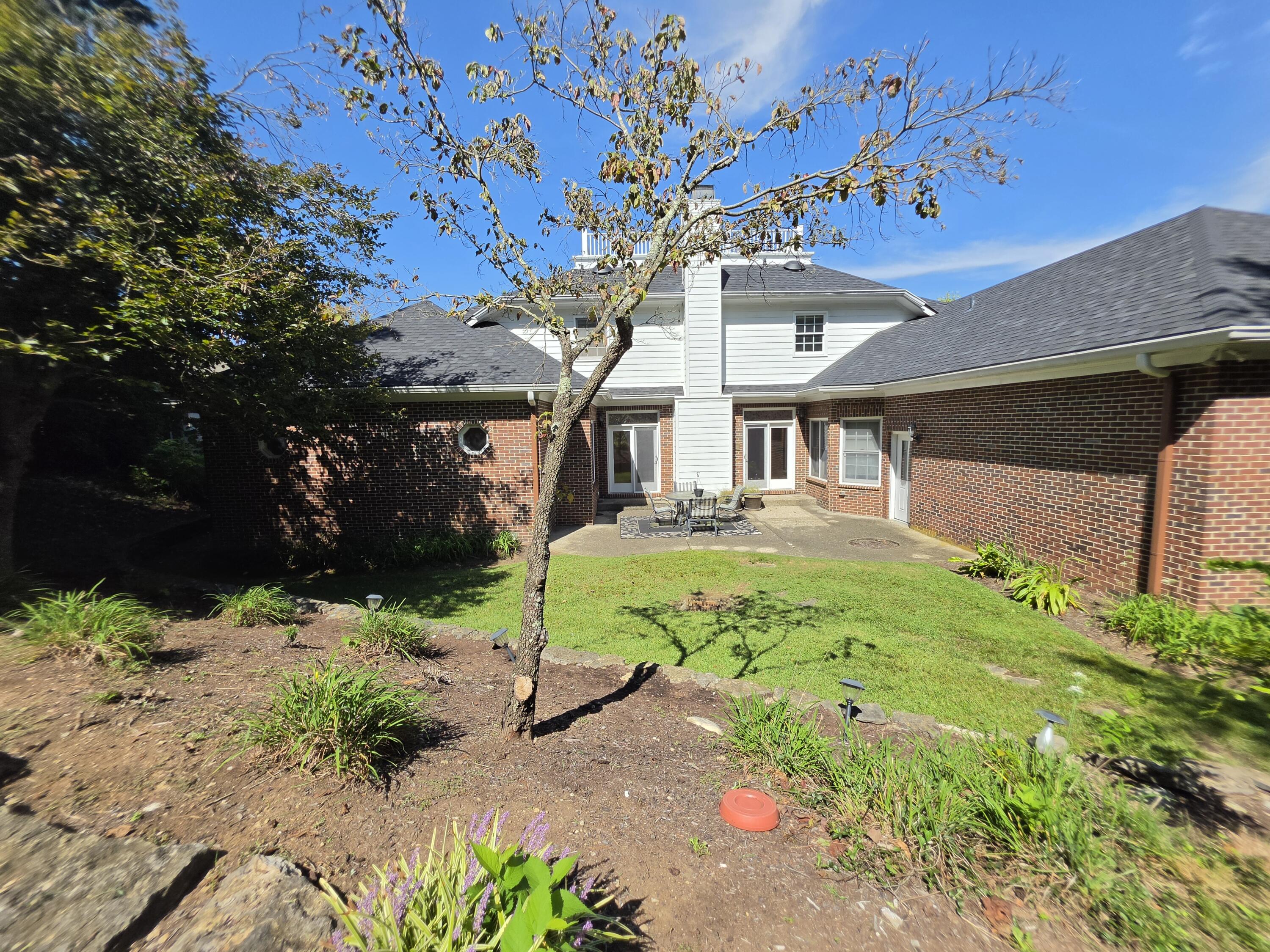2392 The Woods Lane Property Photo 68