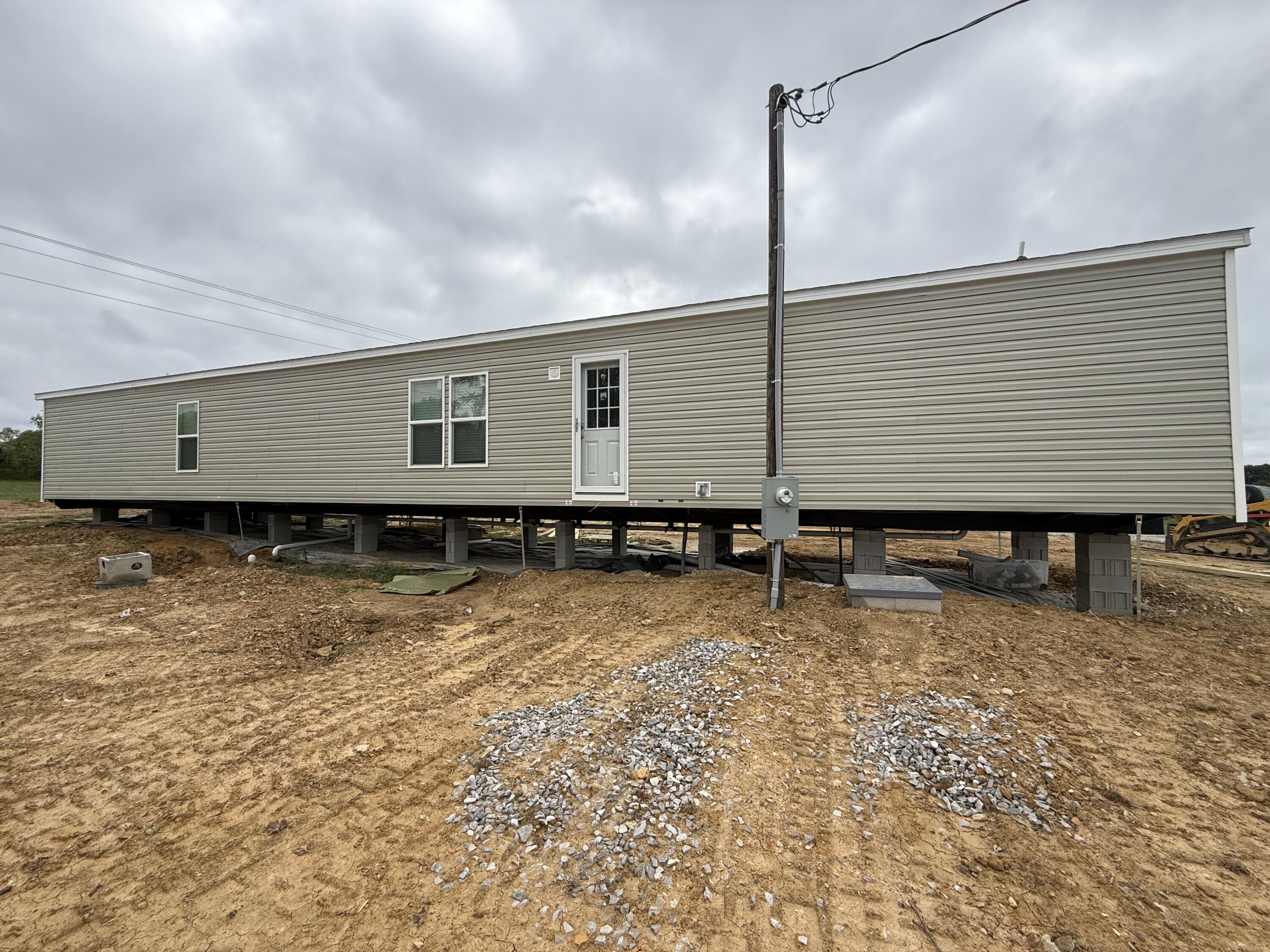 25 Interstate Drive Property Photo 4